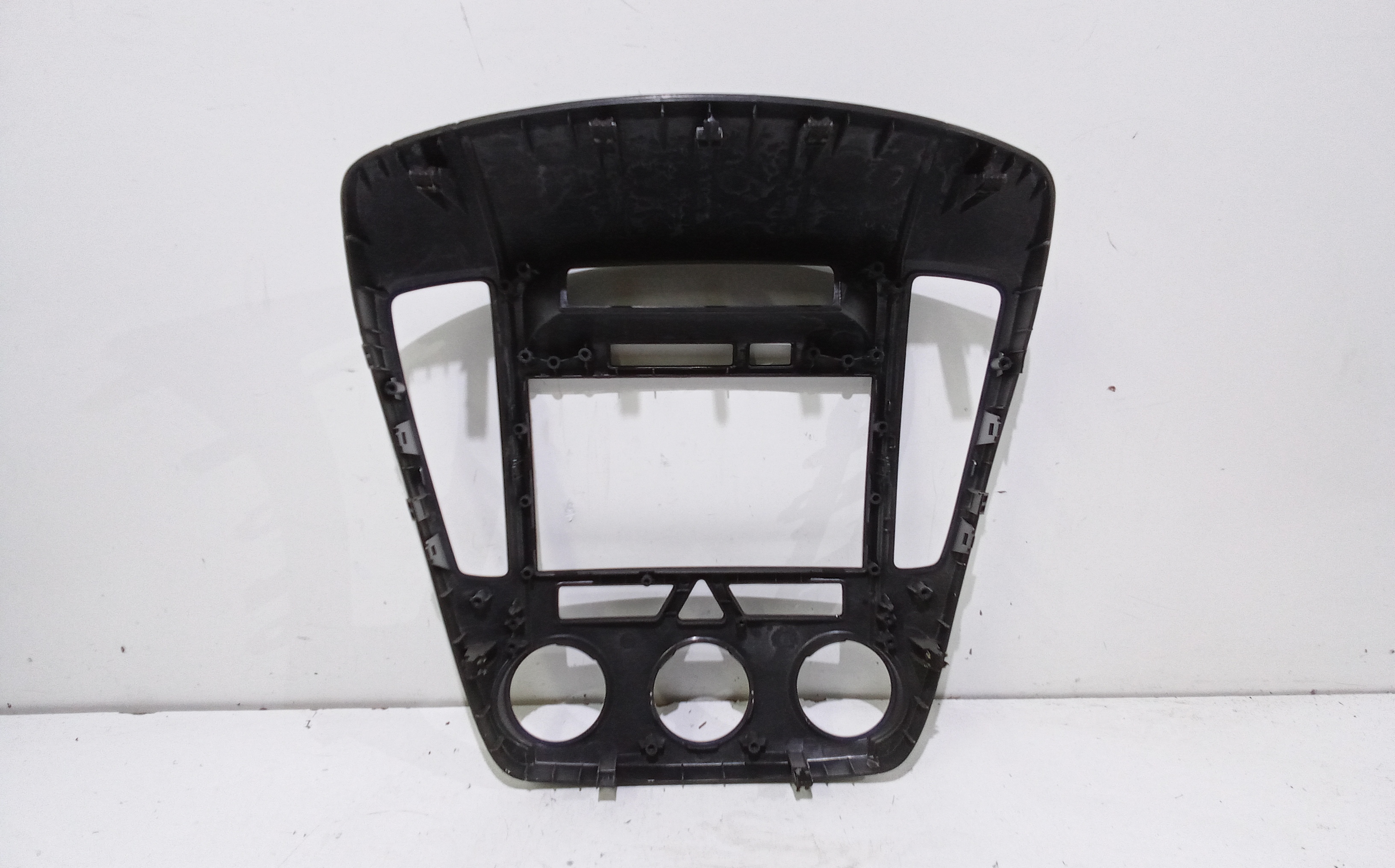 Modanatura Centrale Cruscotto per Kia Cee d Sporty Wagon (2007 - In produzione)