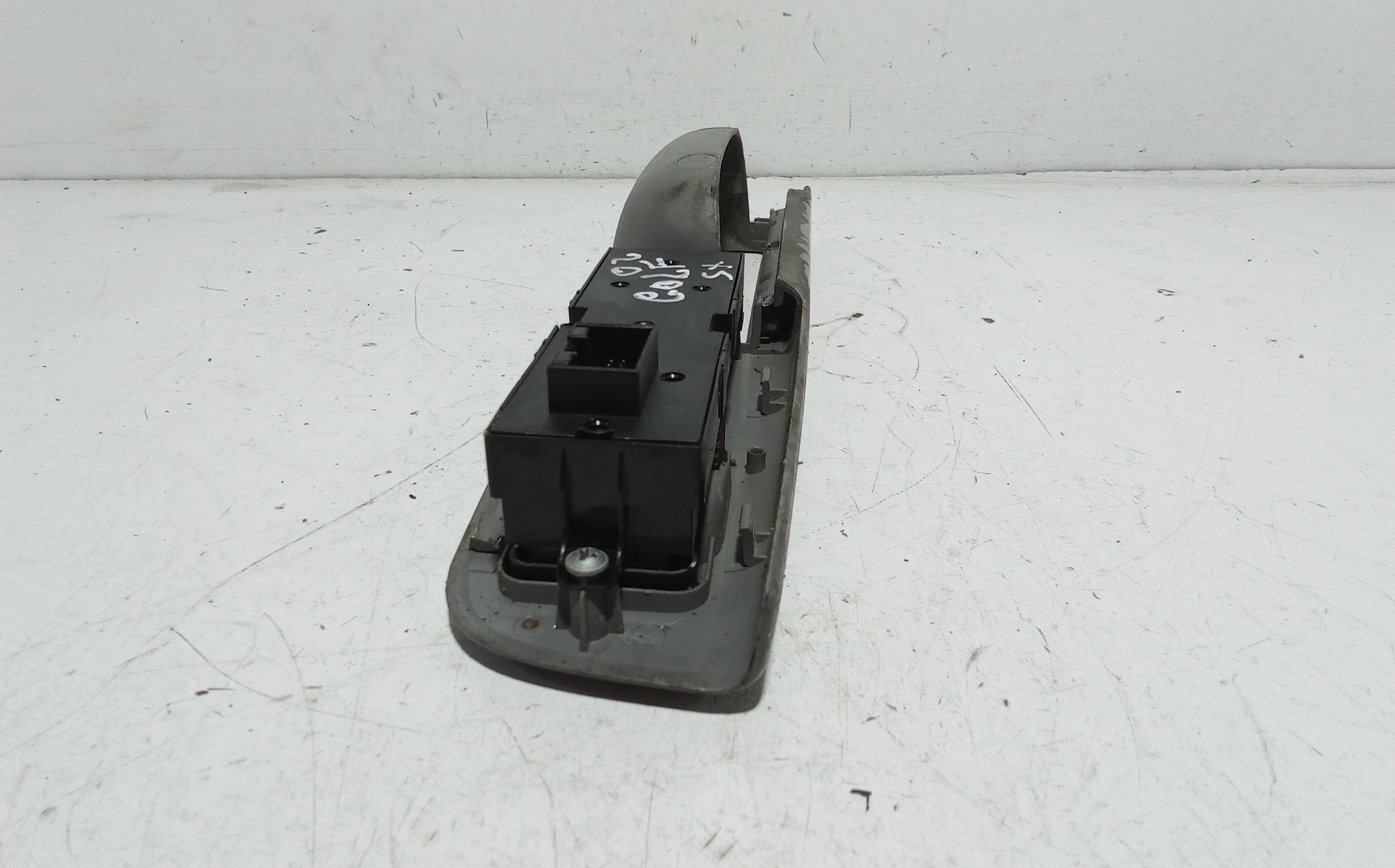 Pulsantiera anteriore sinistra Guida per Volkswagen Golf 4 Berlina (97>03) (1997 - 2003)