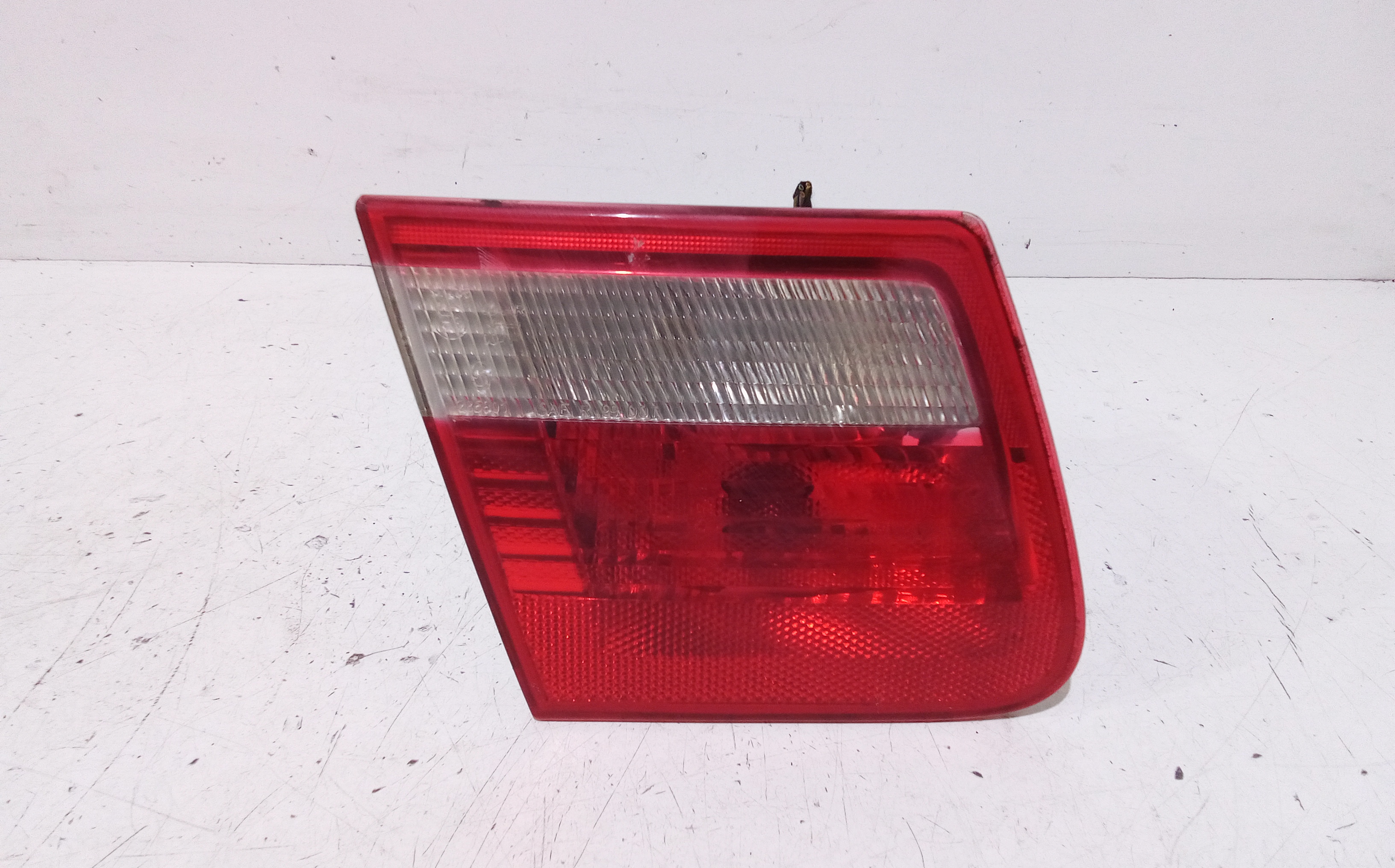 Stop Posteriore Sinistro Integrato nel Portello per Bmw Serie 3 E46 Touring 2 Serie (2001 - 2005)