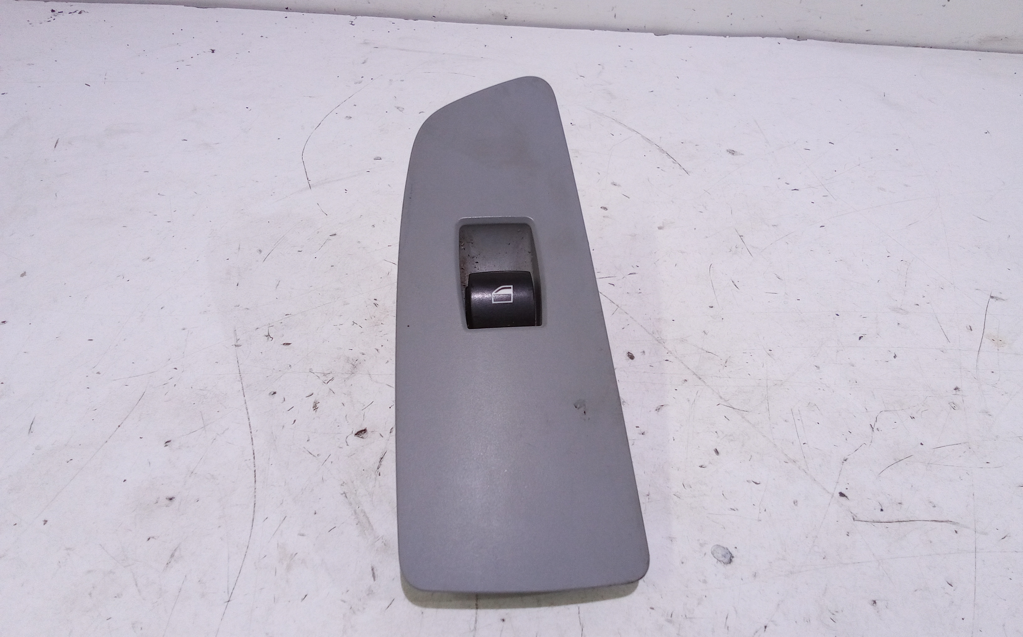 Pulsantiera Anteriore Destra Passeggero per Bmw Serie 1 Serie (e87) (04>07) (2004 - 2007)