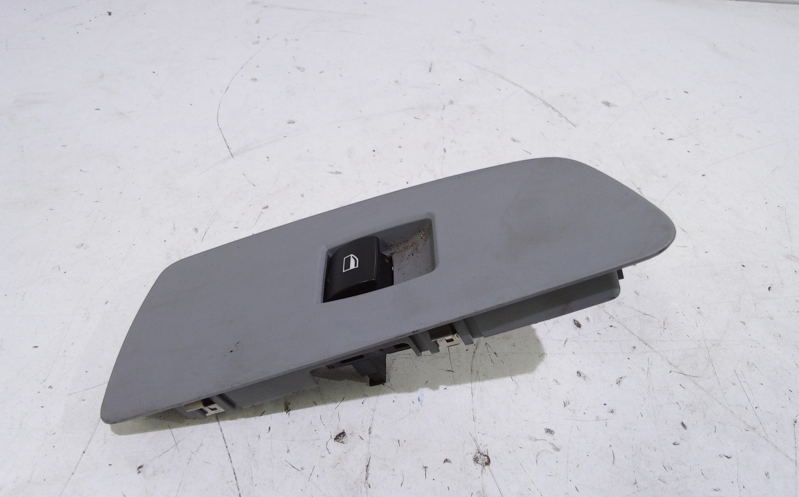 Pulsantiera Anteriore Destra Passeggero per Bmw Serie 1 Serie (e87) (04>07) (2004 - 2007)