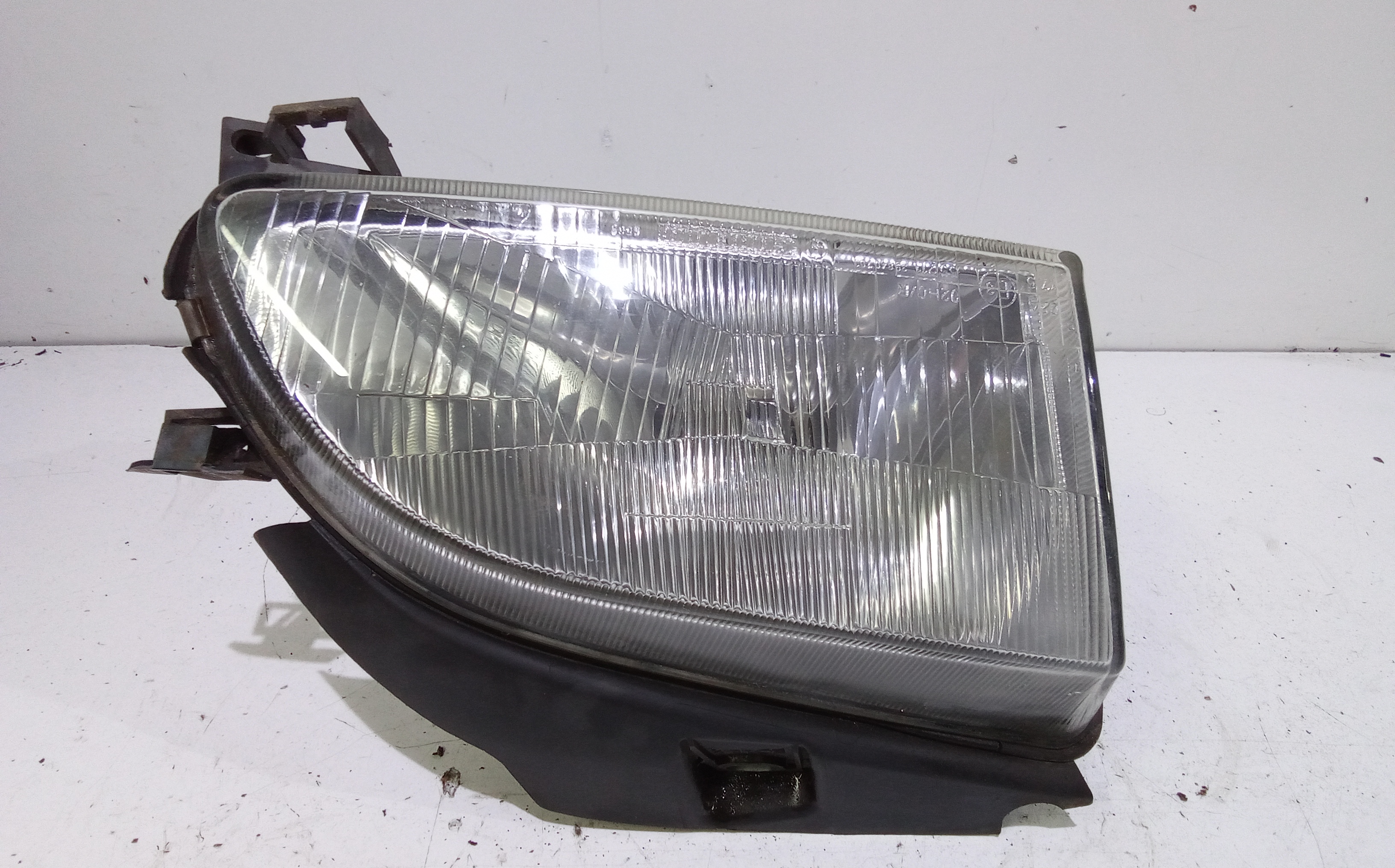 Faro anteriore Destro Passeggero per Seat Arosa 1 Serie (1997 - 2000)