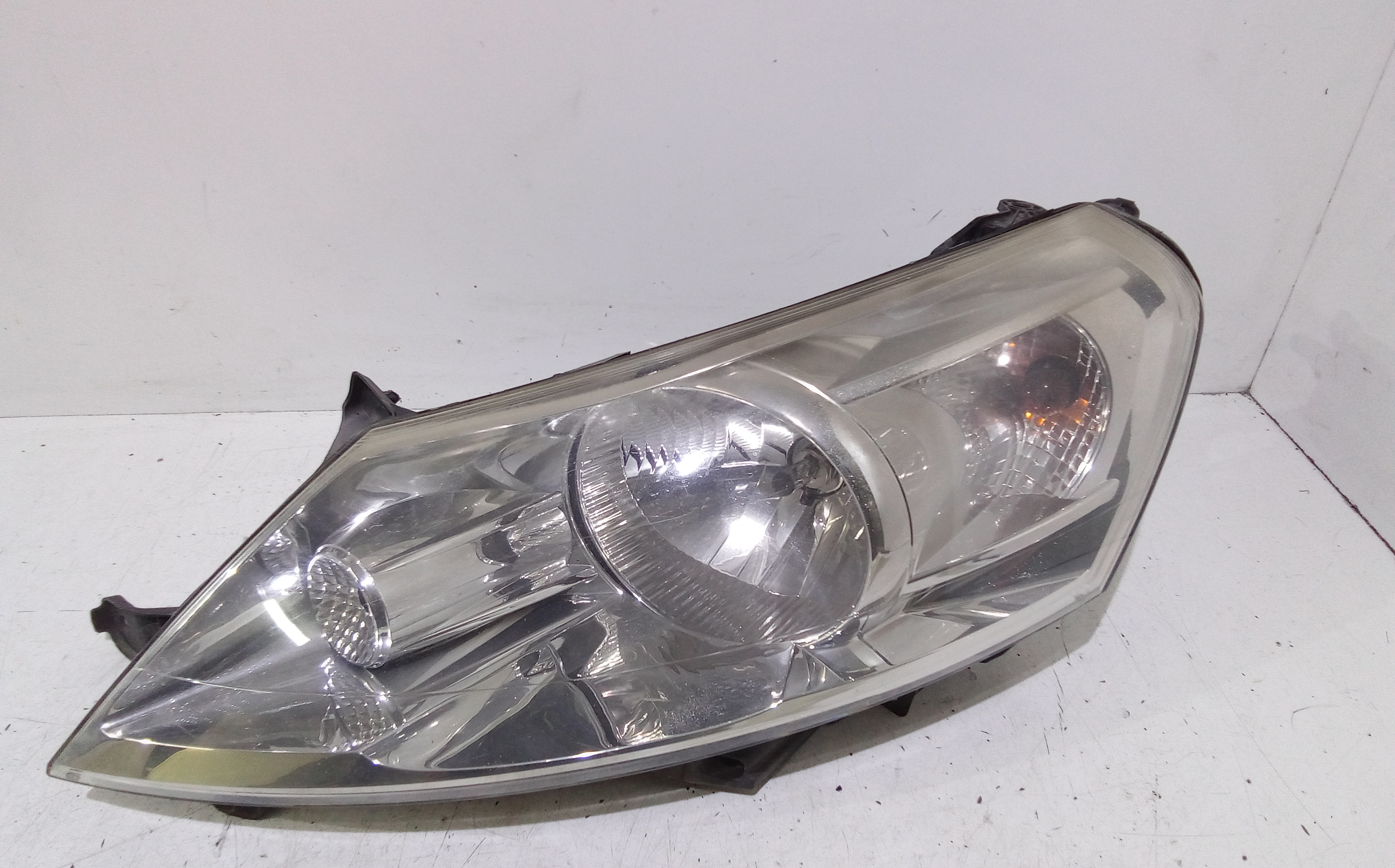 Faro anteriore Sinistro Guida per Peugeot Expert 3 Serie (2007 - In produzione)