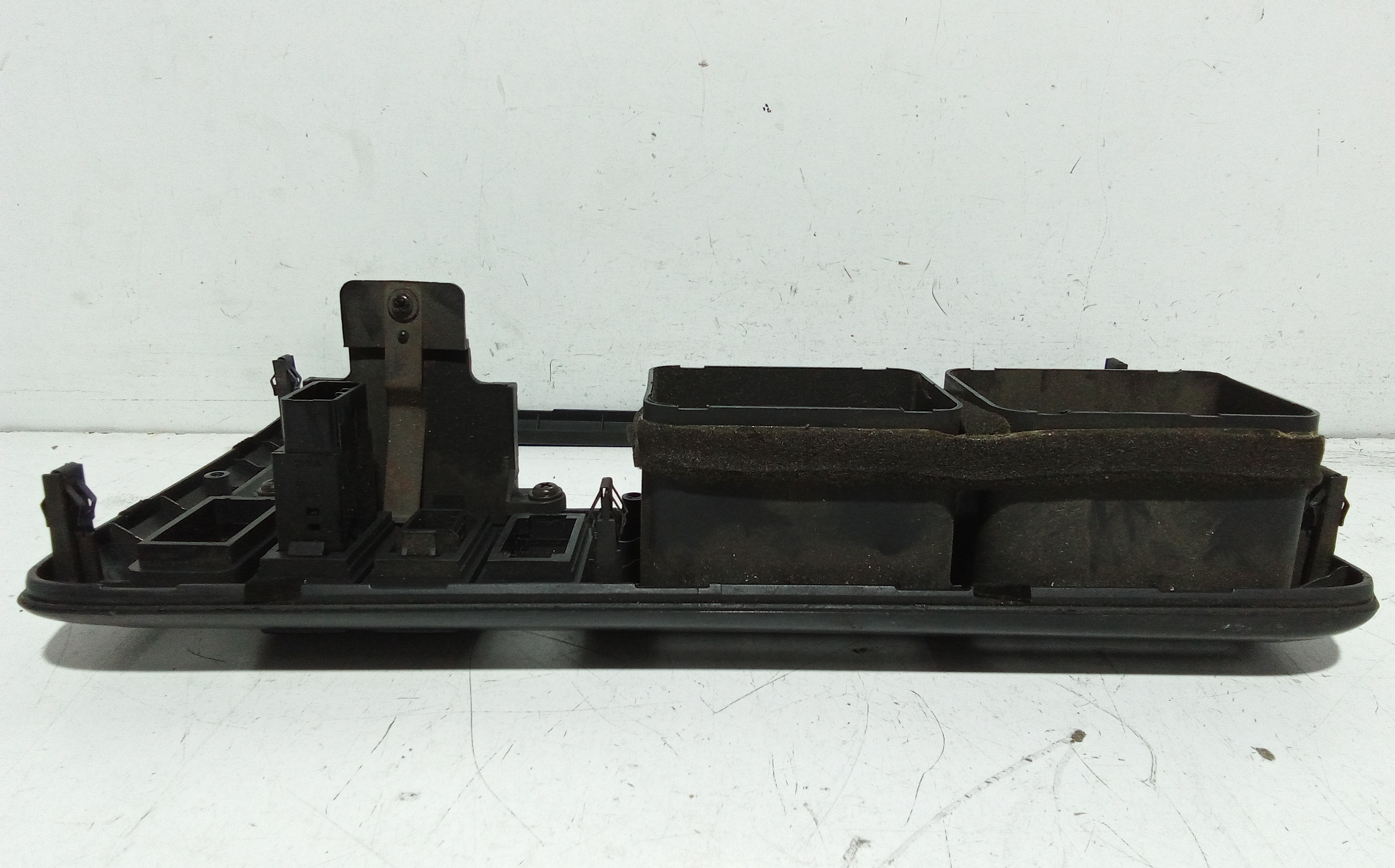 Modanatura Centrale Cruscotto per Kia K 2500 Serie (05>) (2005 - In produzione)