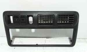 Modanatura Centrale Cruscotto per Kia K 2500 Serie (05>) (2005 - In produzione)