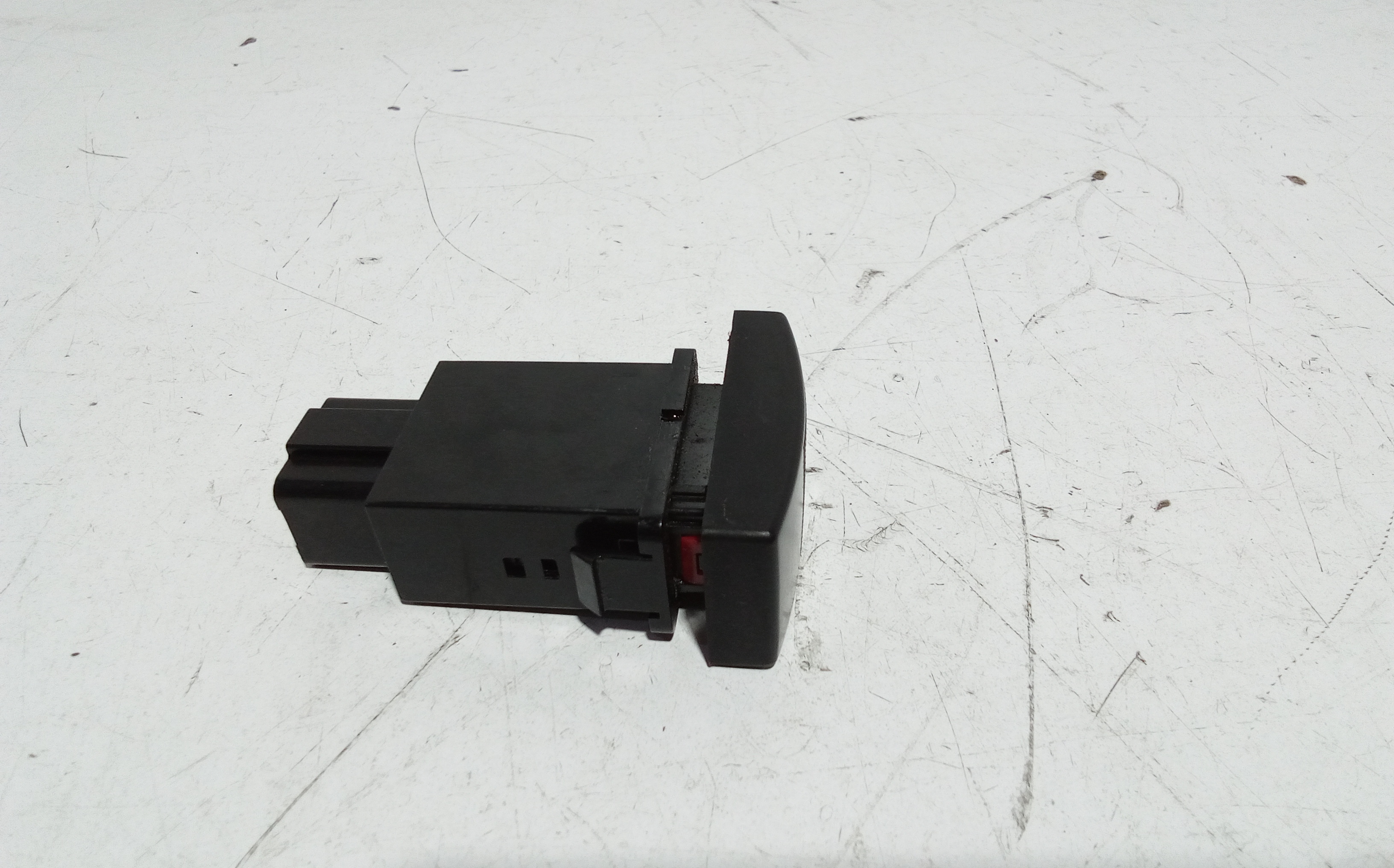 Pulsante luci di emergenza per Kia K 2500 Serie (05>) (2005 - In produzione)