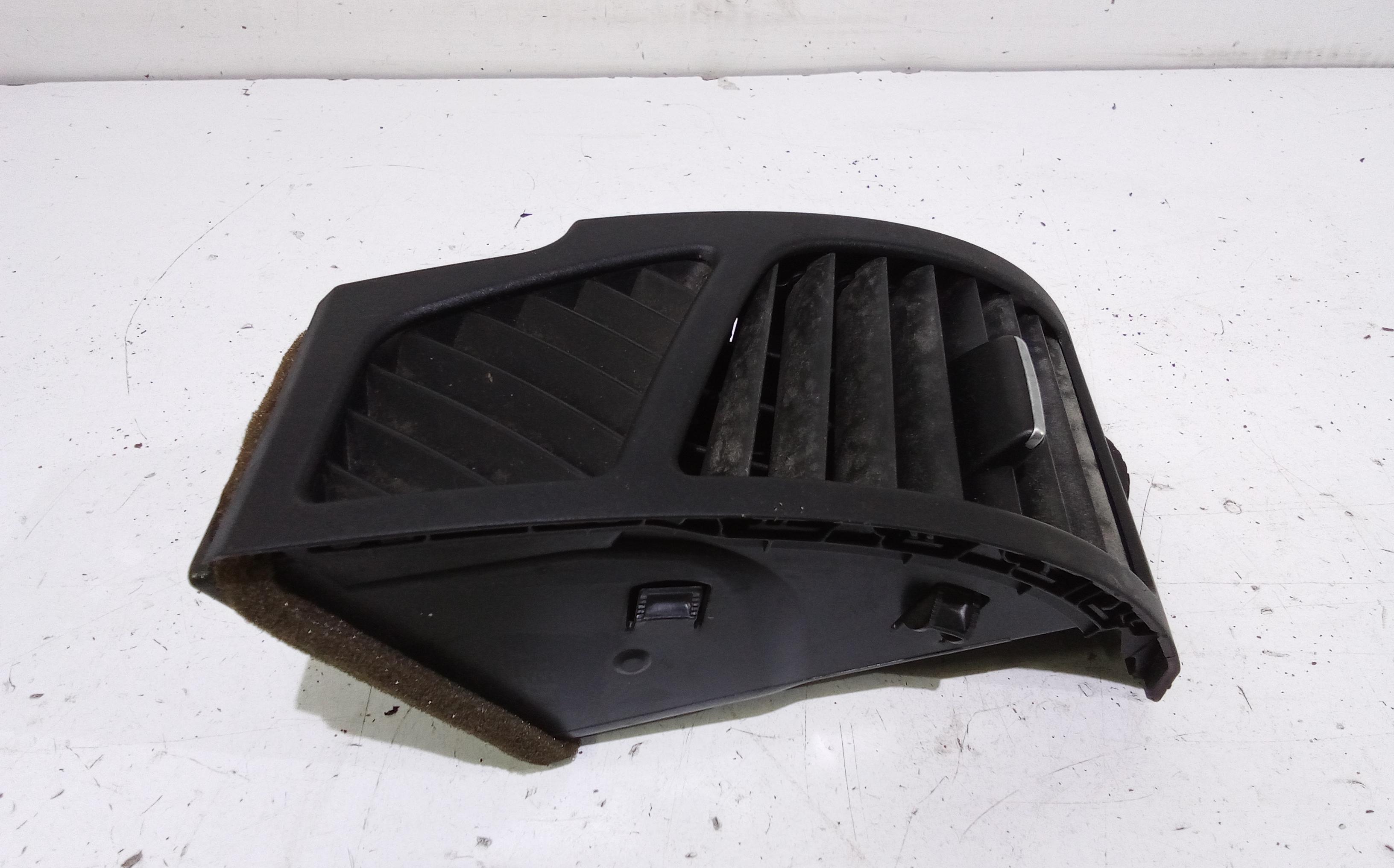 Bocchetta aria cruscotto lato passeggero per Bmw Serie 1 Serie (e87) (07>) (2007 - In produzione)