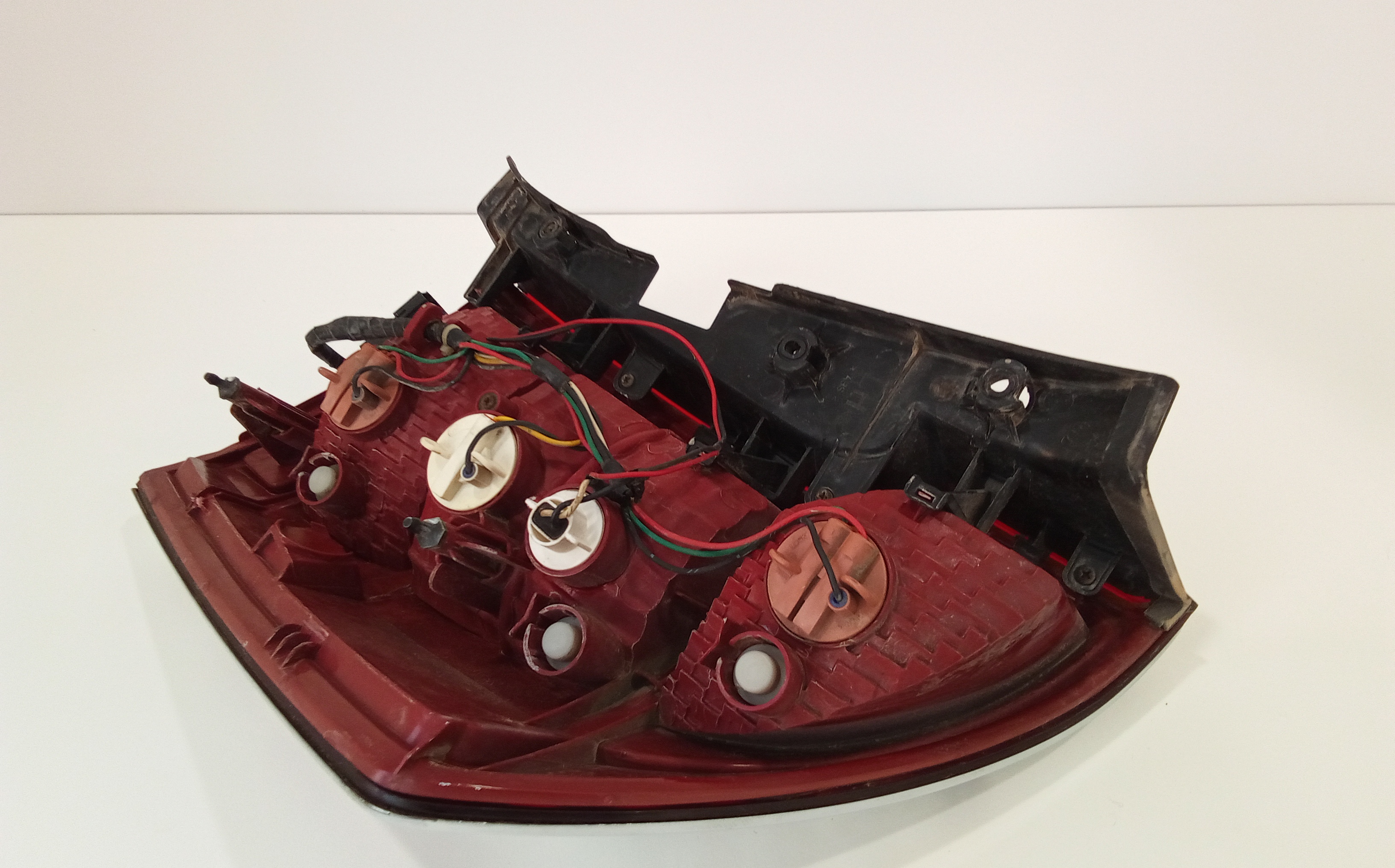 Stop fanale Posteriore sinistro lato Guida per Kia Carens 2 Serie (2006 - In produzione)