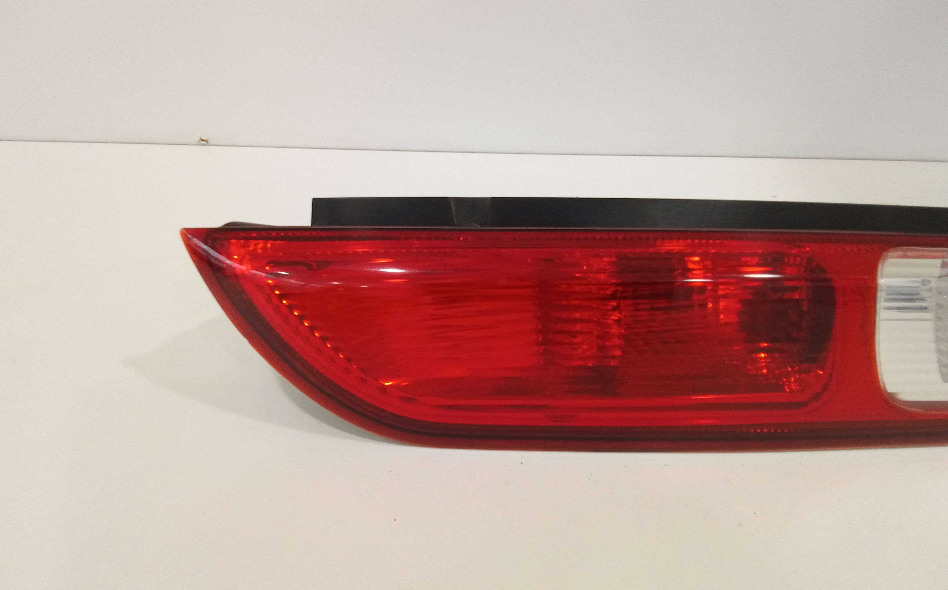 Stop fanale posteriore Destro Passeggero per Ford Focus Berlina 3 Serie (2004 - 2008)