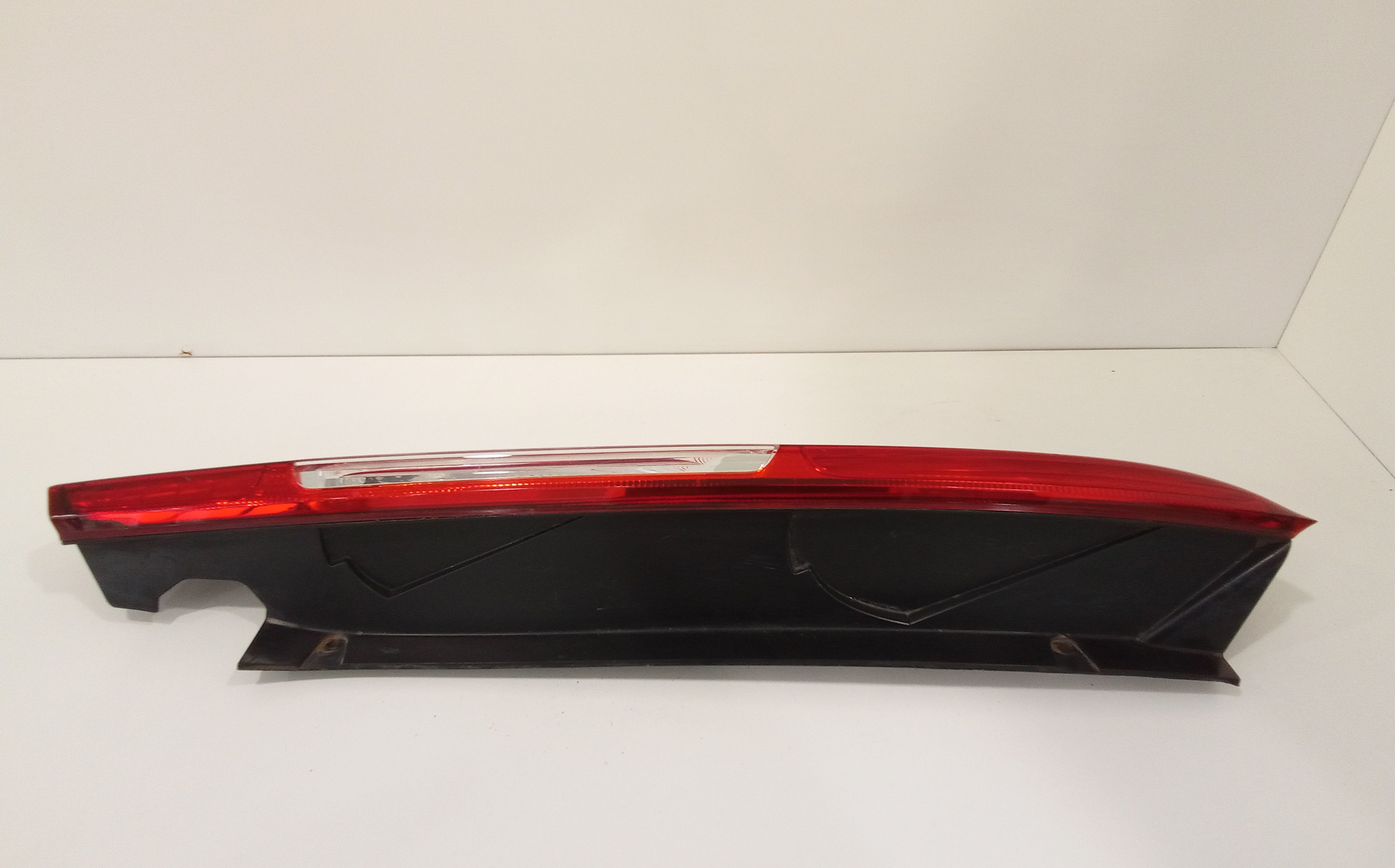 Stop fanale posteriore Destro Passeggero per Ford Focus Berlina 3 Serie (2004 - 2008)