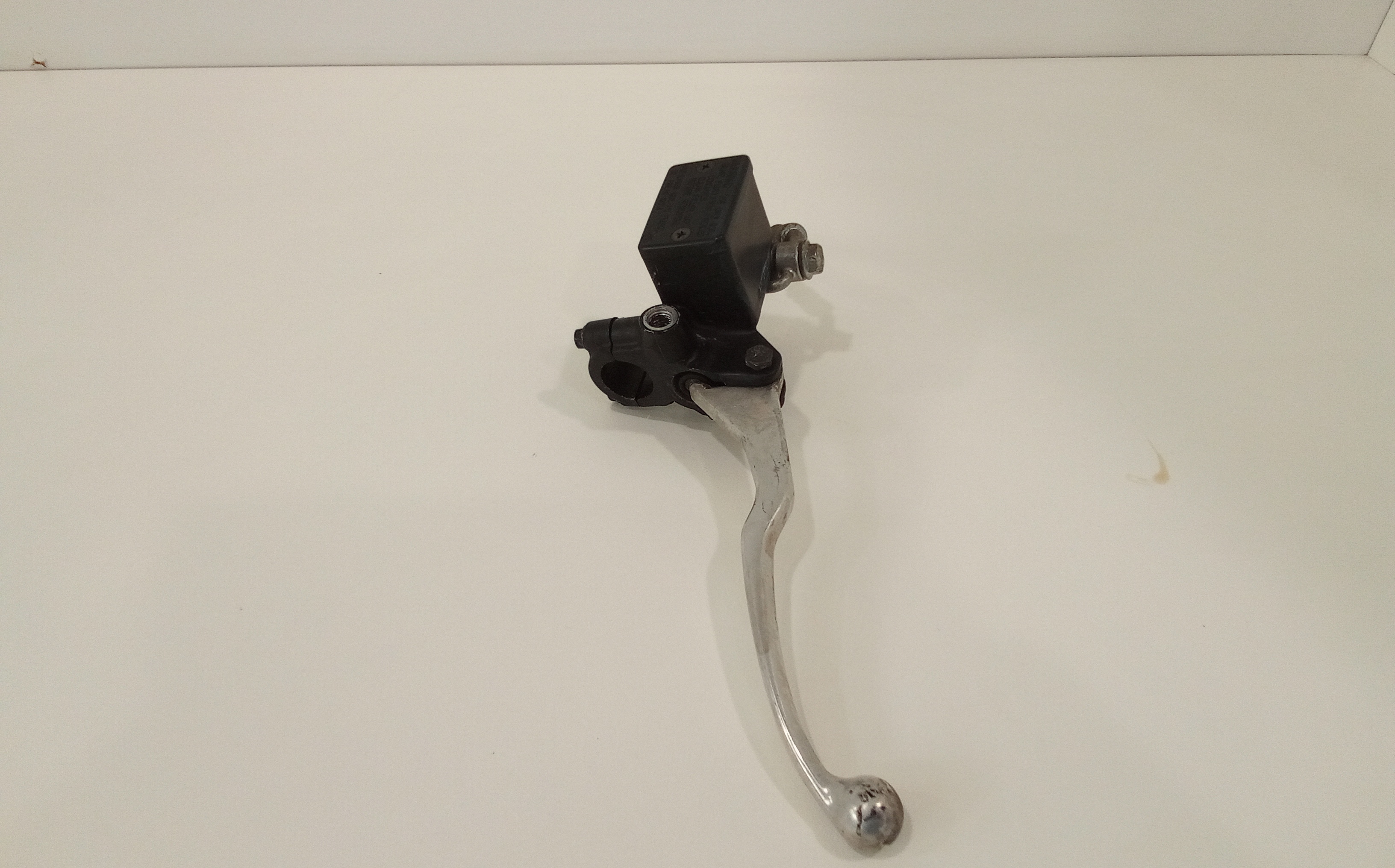 Pompa Freno anteriore per Suzuki Sixteen 150cc (07>14) (2007 - 2014)