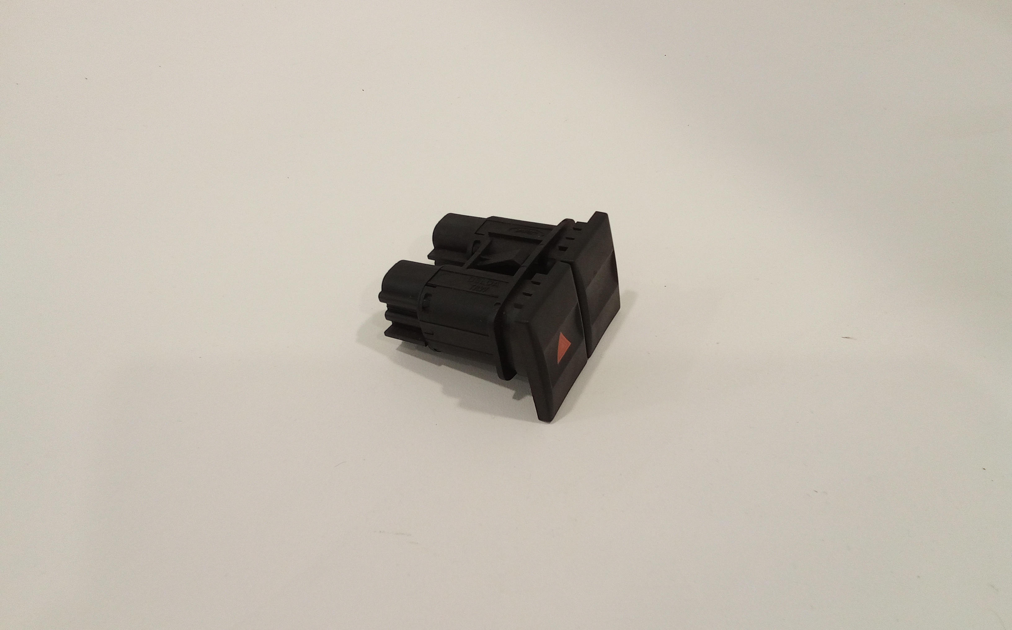 Pulsante luci di emergenza per Ford Mondeo Berlina 6 Serie (2007 - 2010)