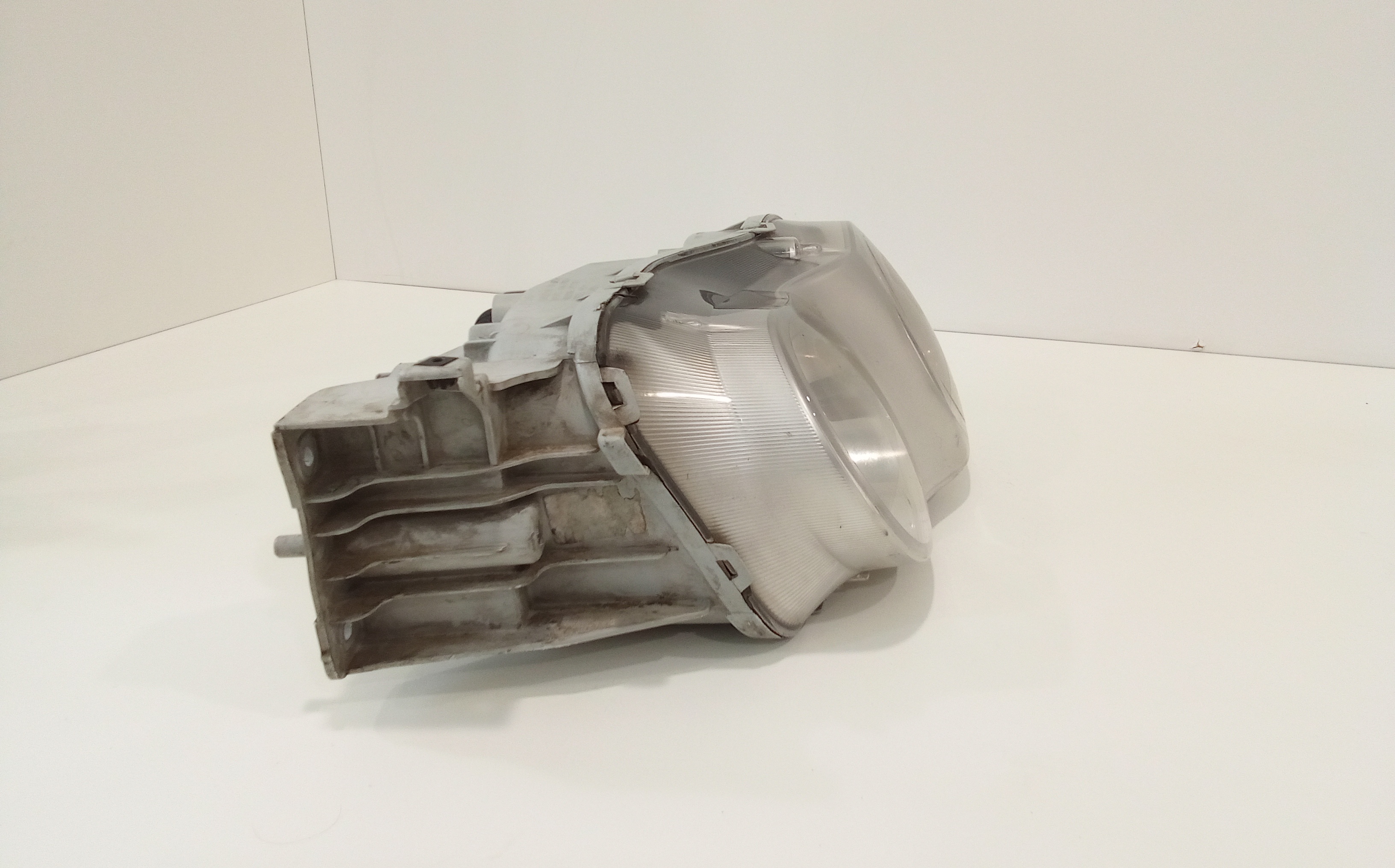 Faro anteriore Destro Passeggero per Hyundai Coup 1 Serie (1996 - 1999)