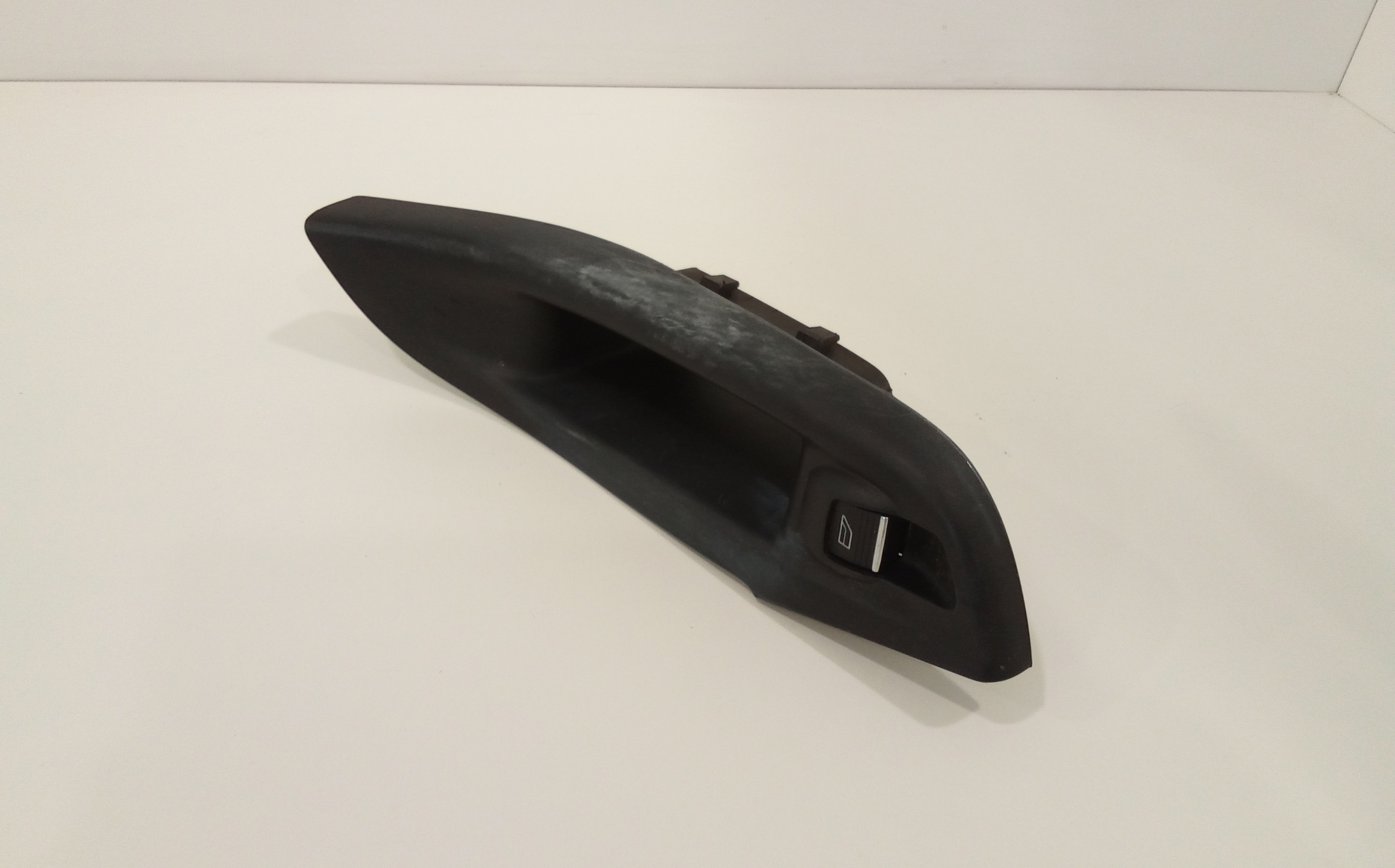 Pulsantiera Posteriore Destra per Ford Focus S. Wagon 5 Serie (2011 - 2014)