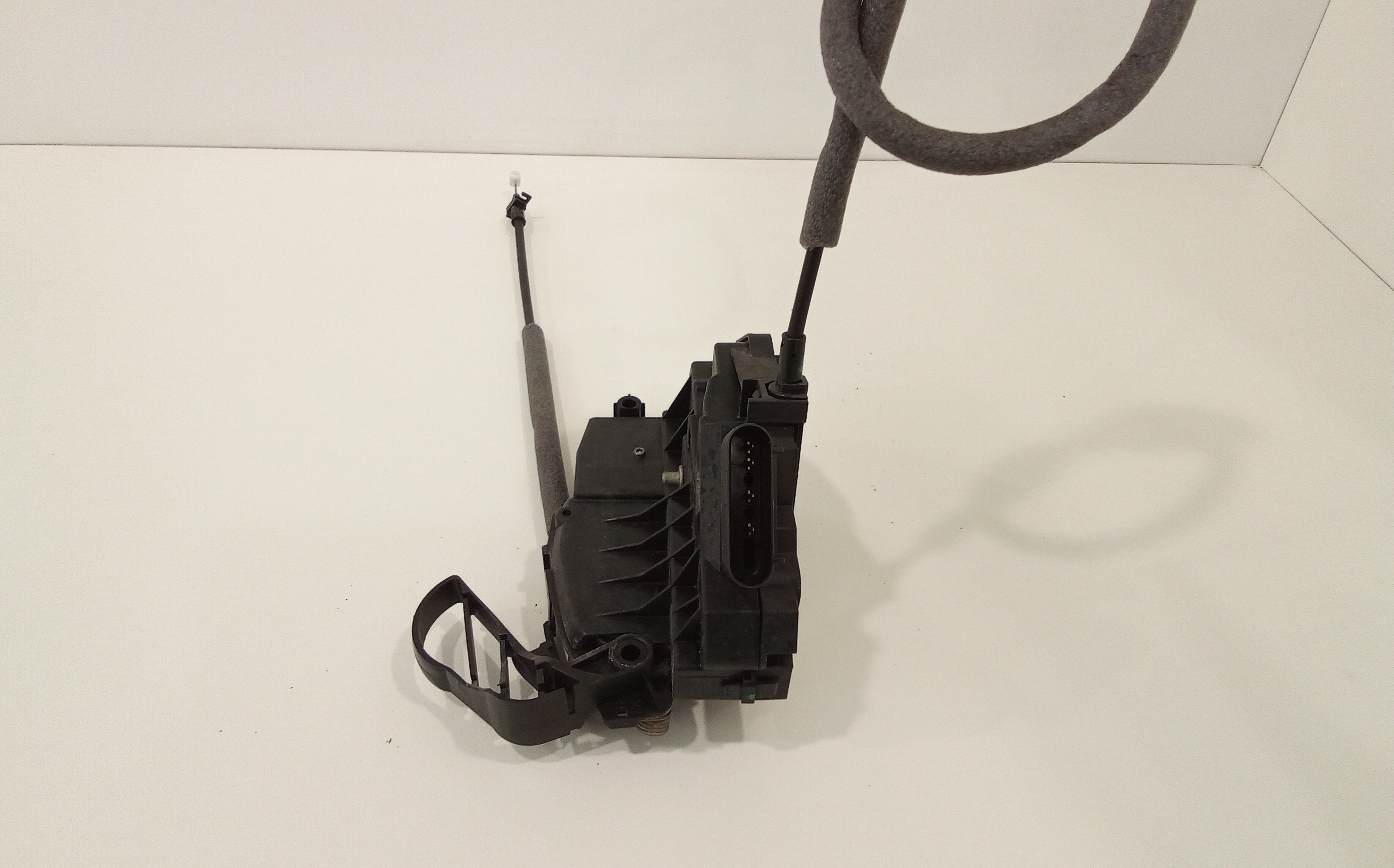 Serratura Anteriore Sinistra per Ford Focus S. Wagon 5 Serie (2011 - 2014)