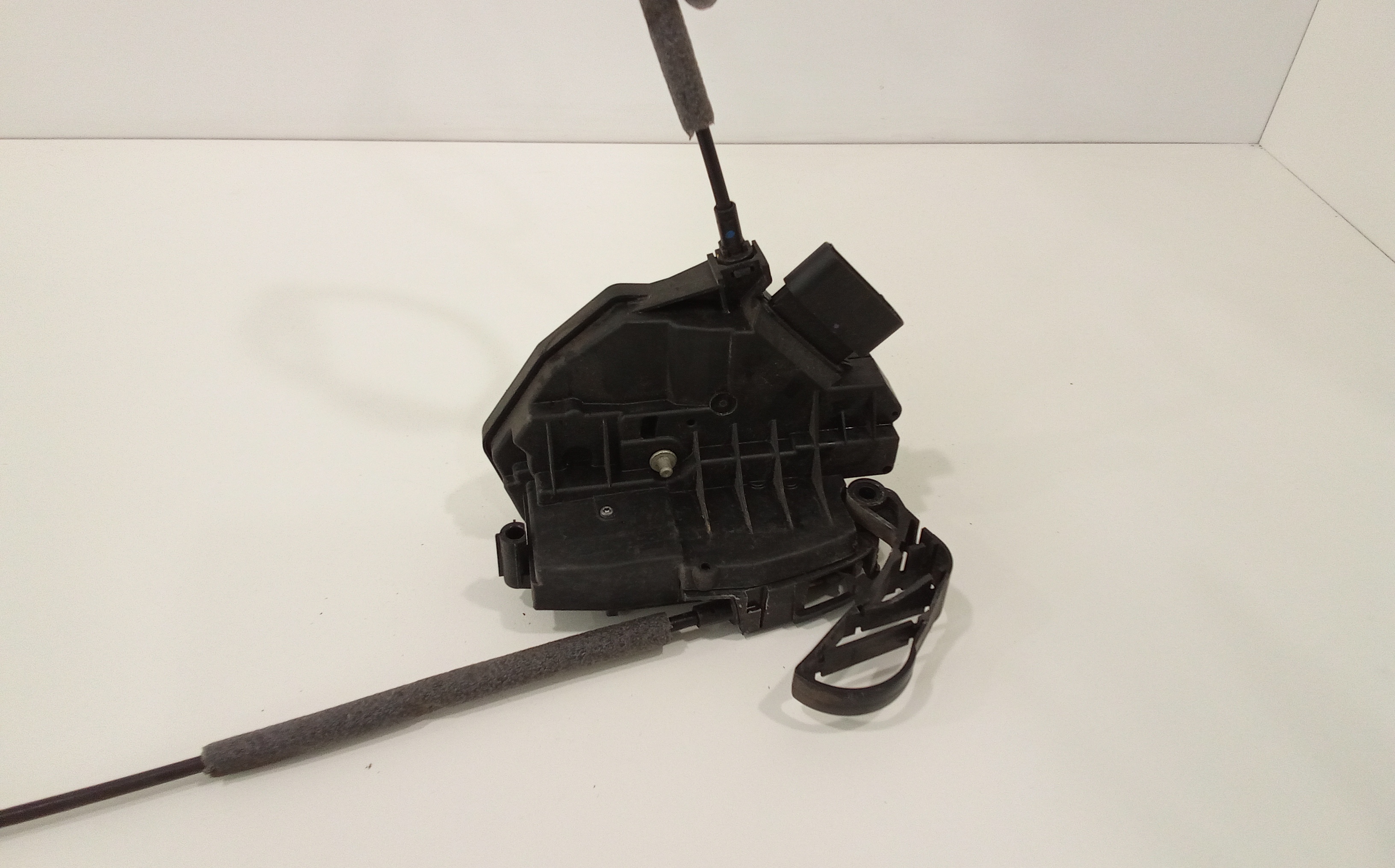 Serratura Anteriore Sinistra per Ford Focus S. Wagon 5 Serie (2011 - 2014)