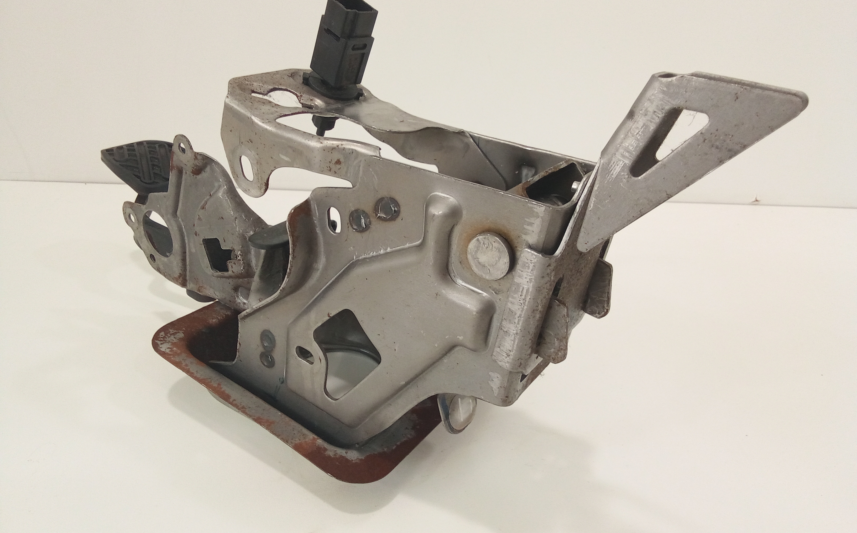 Pedale Freno per Nissan Micra 7 Serie (2010 - 2016)