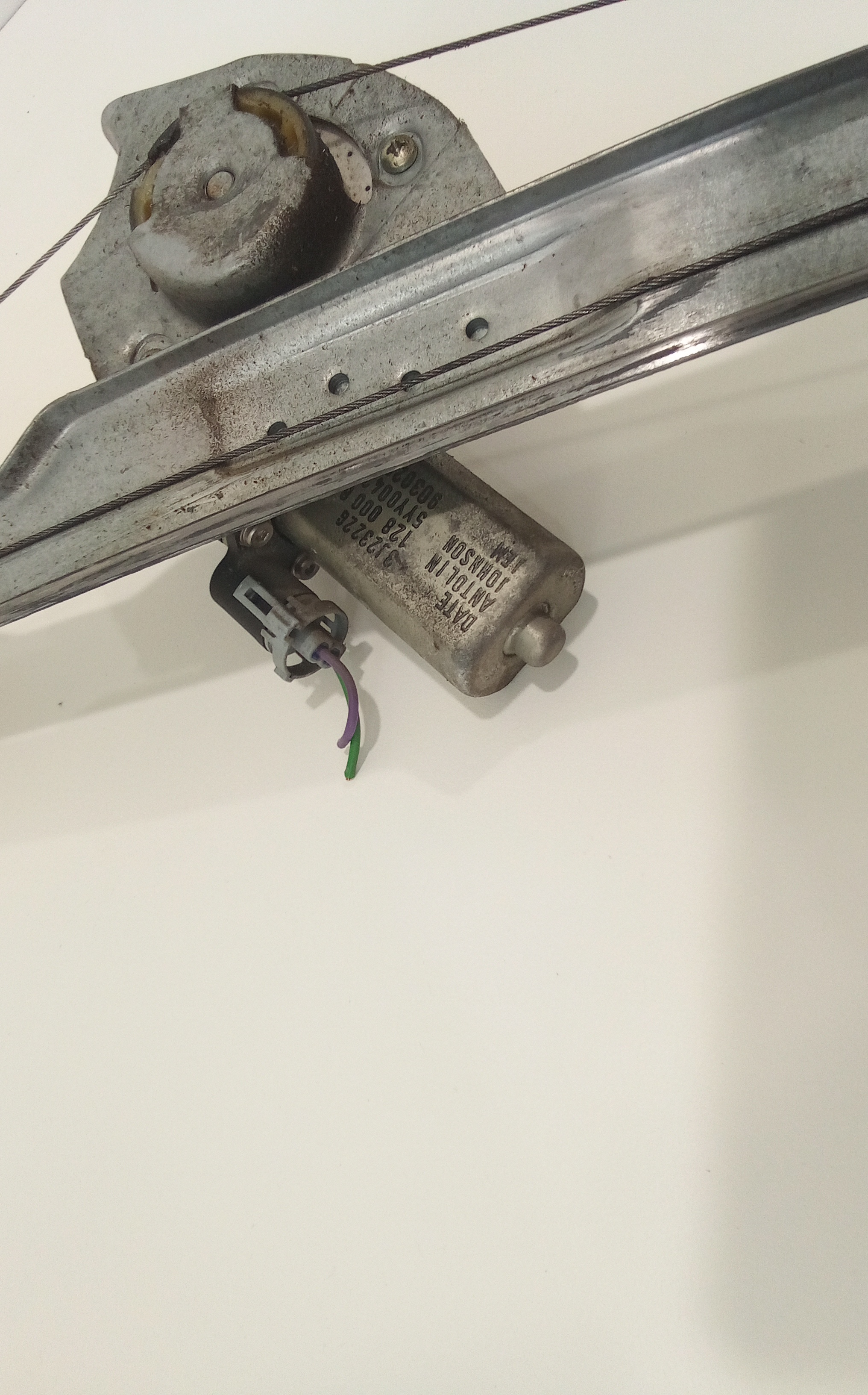 Cremagliera anteriore sinistra Guida per Dacia Sandero 1 Serie (2008 - 2012)