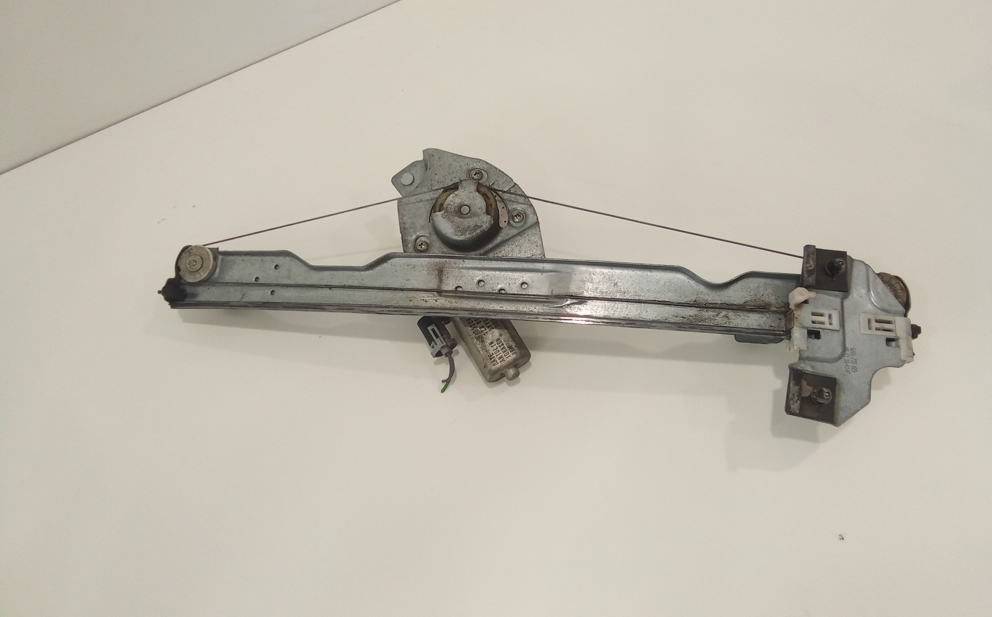 Cremagliera anteriore sinistra Guida per Dacia Sandero 1 Serie (2008 - 2012)