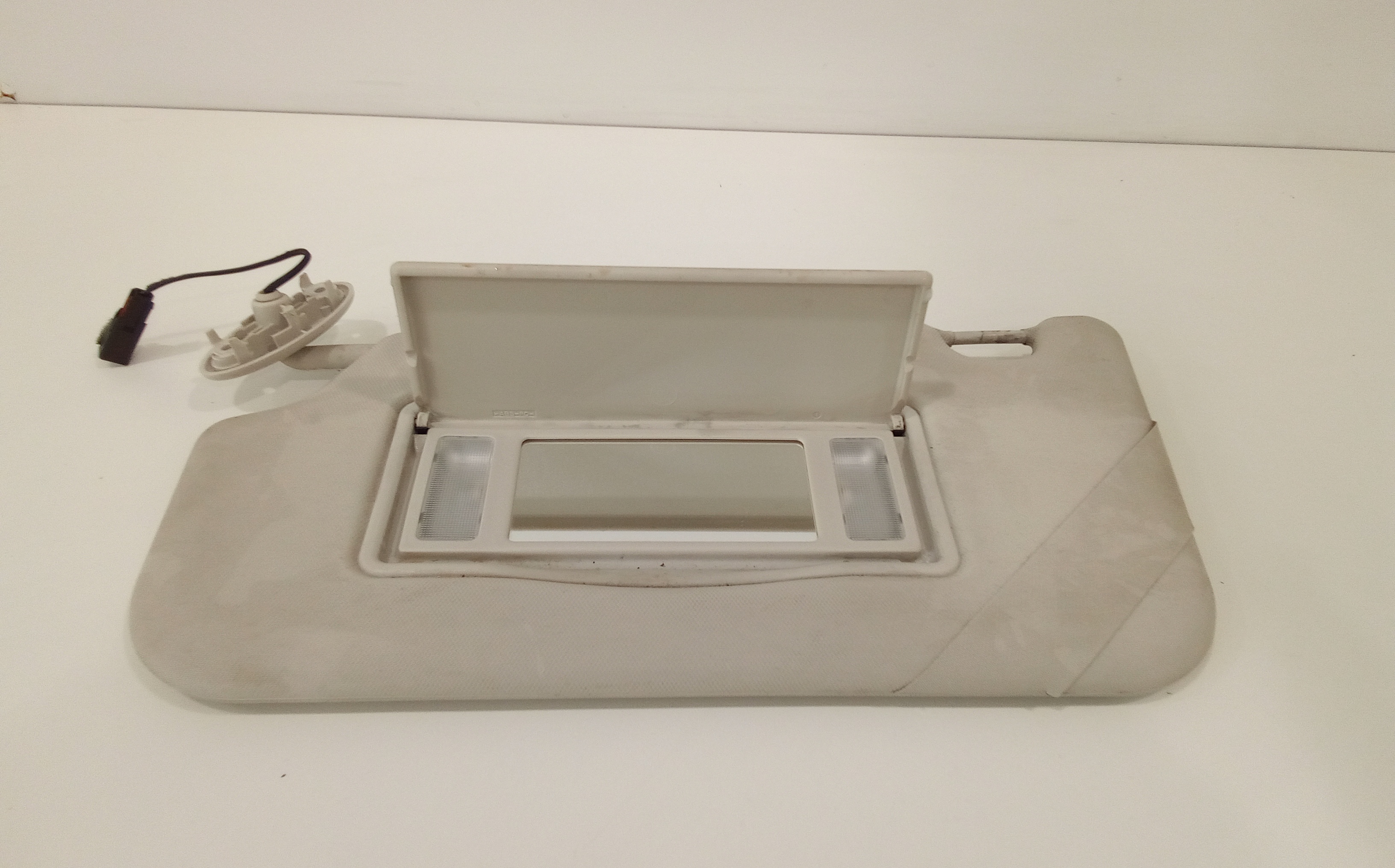 Parasole aletta anteriore Lato Guida per Ford Focus S. Wagon 5 Serie (2011 - 2014)