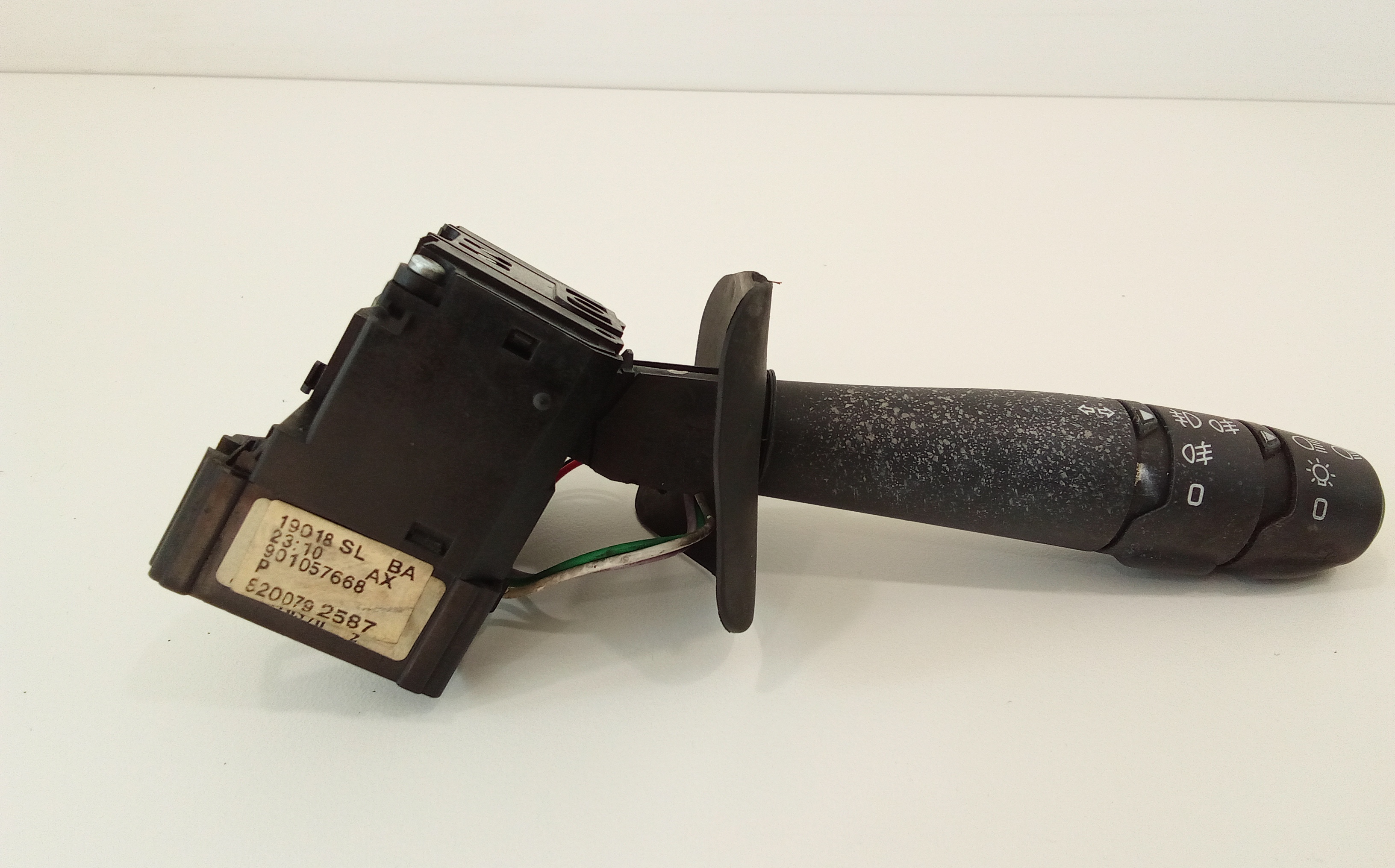 Devioluci sinistro per Dacia Logan 2 Serie (2008 - In produzione)