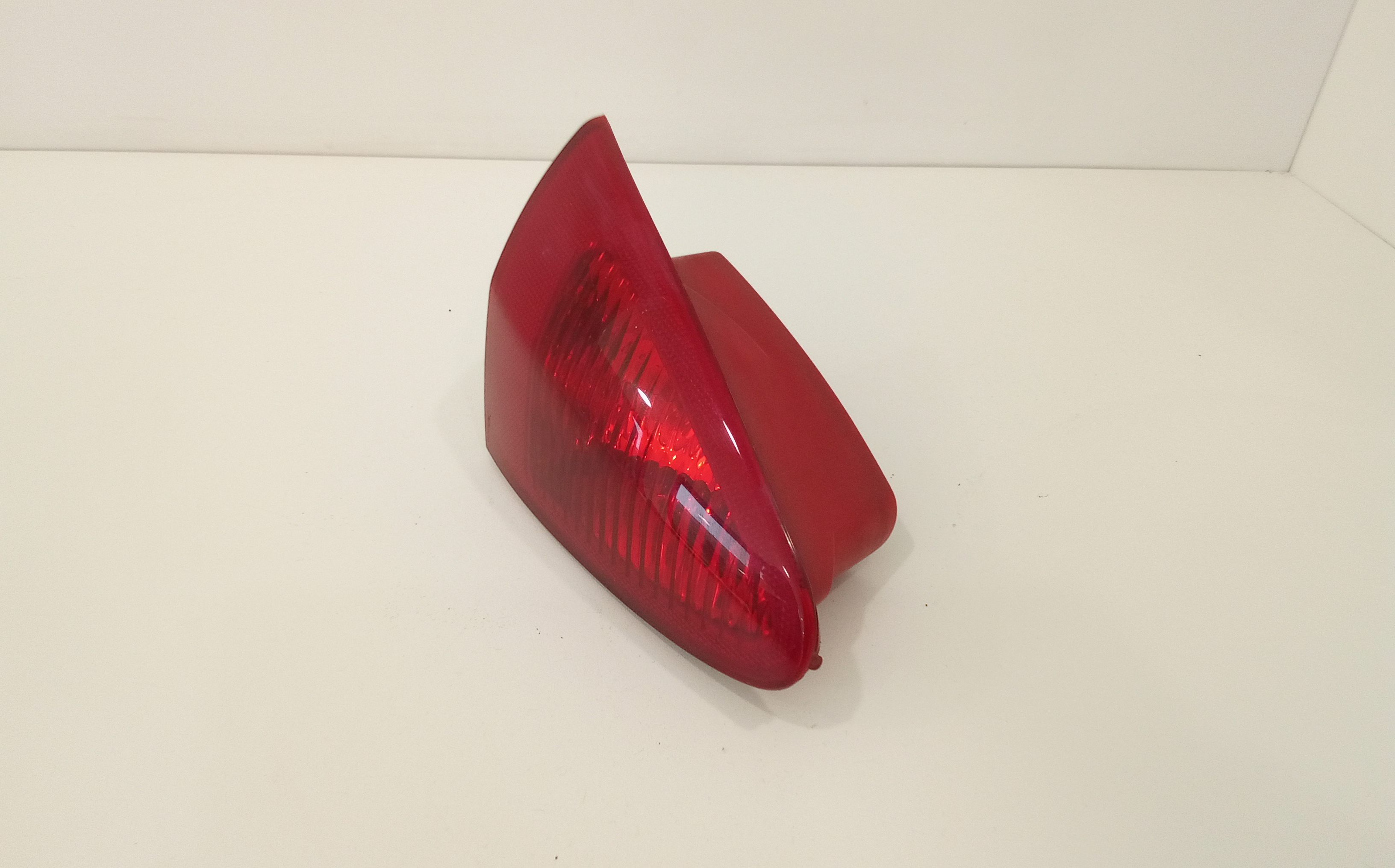 Stop Posteriore Sinistro Integrato nel Portello per Alfa Romeo 147 Serie (937_) (05>10) (2005 - 2010)