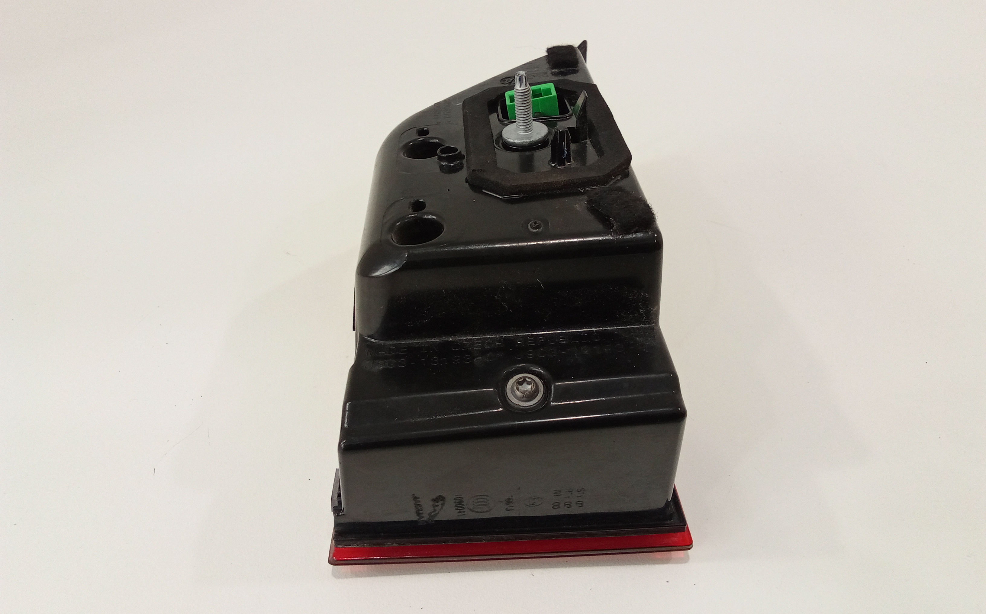 Stop posteriore sinistro a led integrato nel portello per Jaguar E-pace Serie  (17>) (2017 - In produzione)