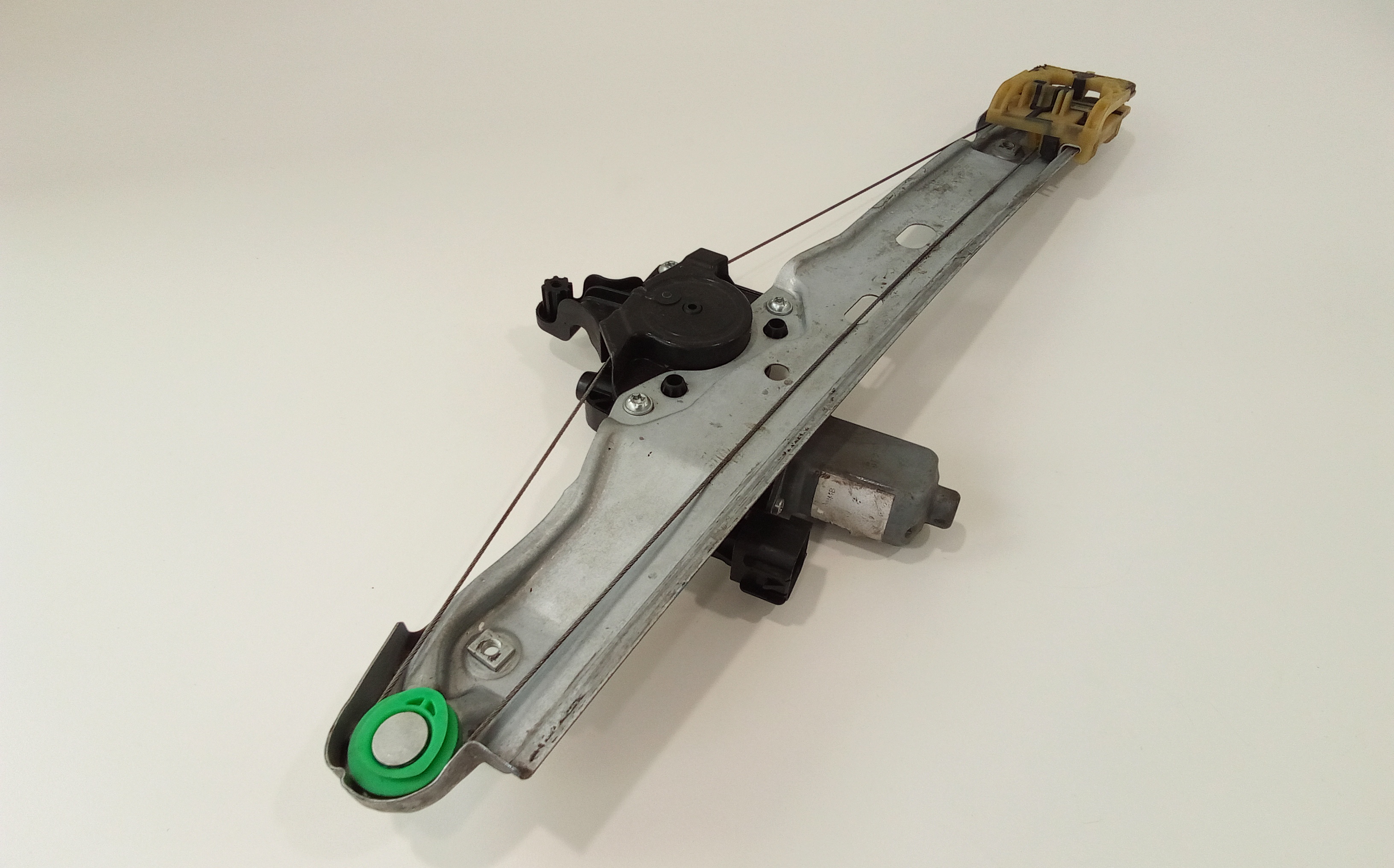 Cremagliera posteriore sinistra guida per Ford C - Max Serie (10>) (2010 - In produzione)