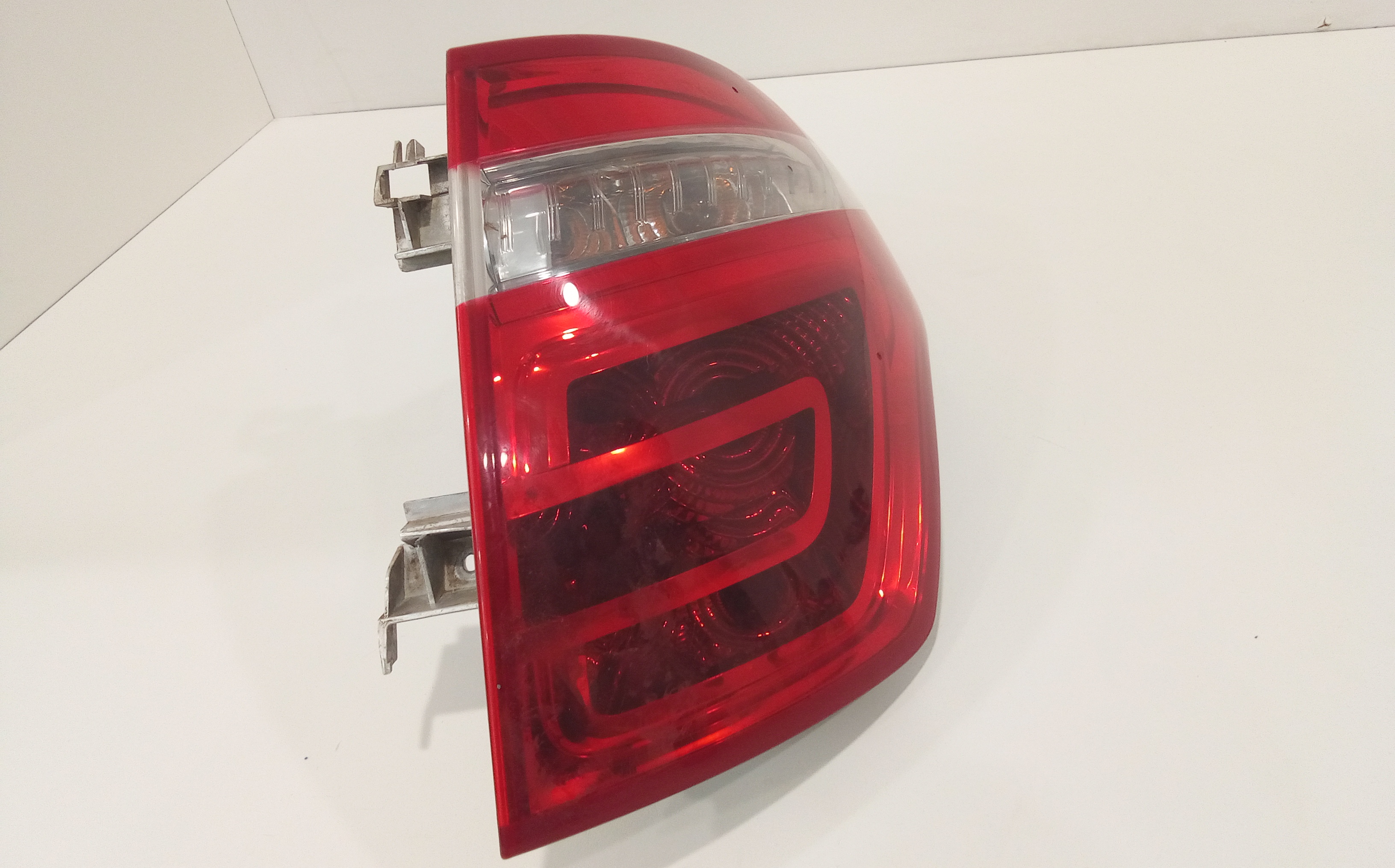 Stop fanale posteriore Destro Passeggero per Citroen C4 Picasso (06>13) Mk1 (2006 - 2013)