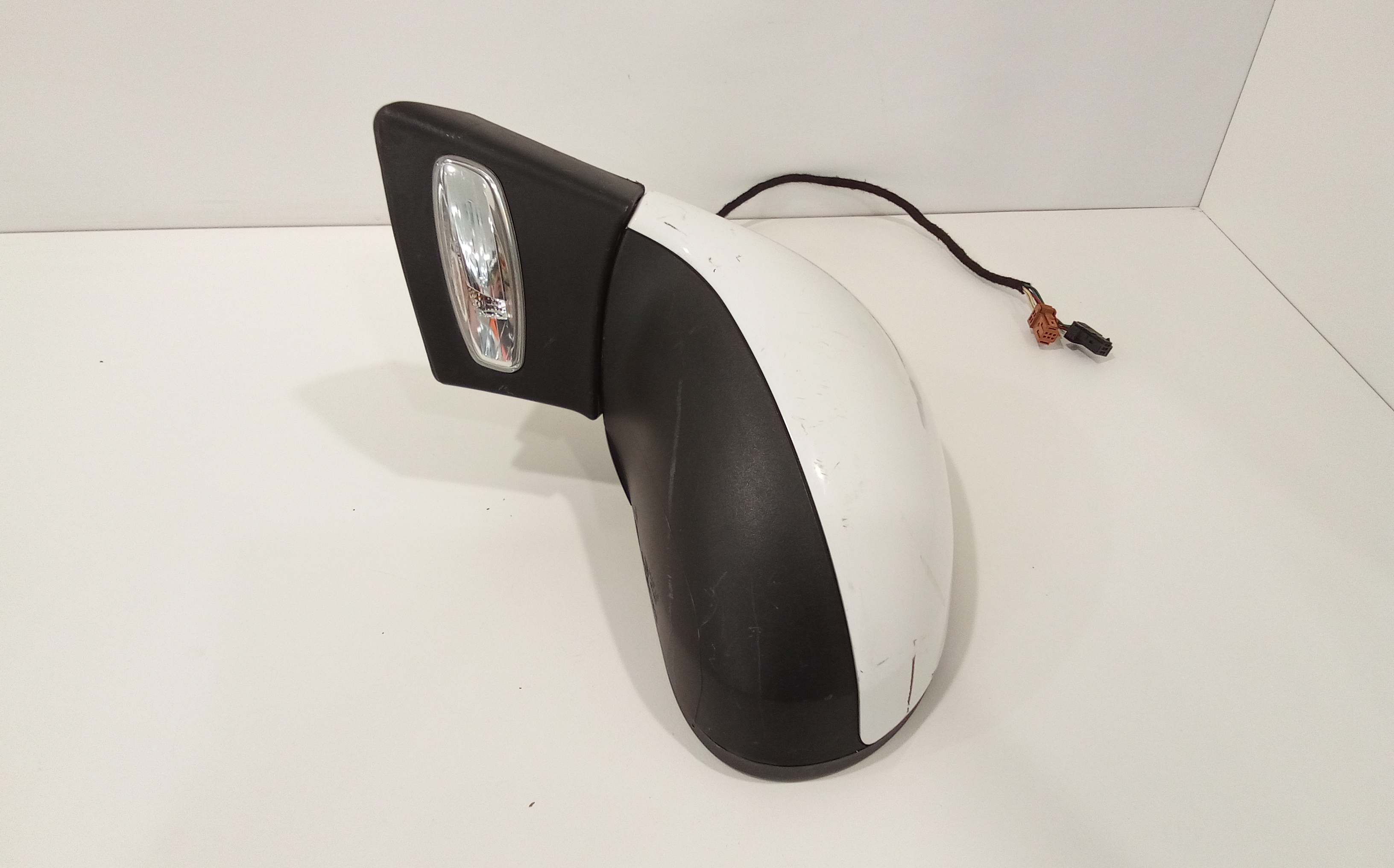 Specchietto Retrovisore Sinistro per Peugeot 207 2 Serie (2009 - In produzione)