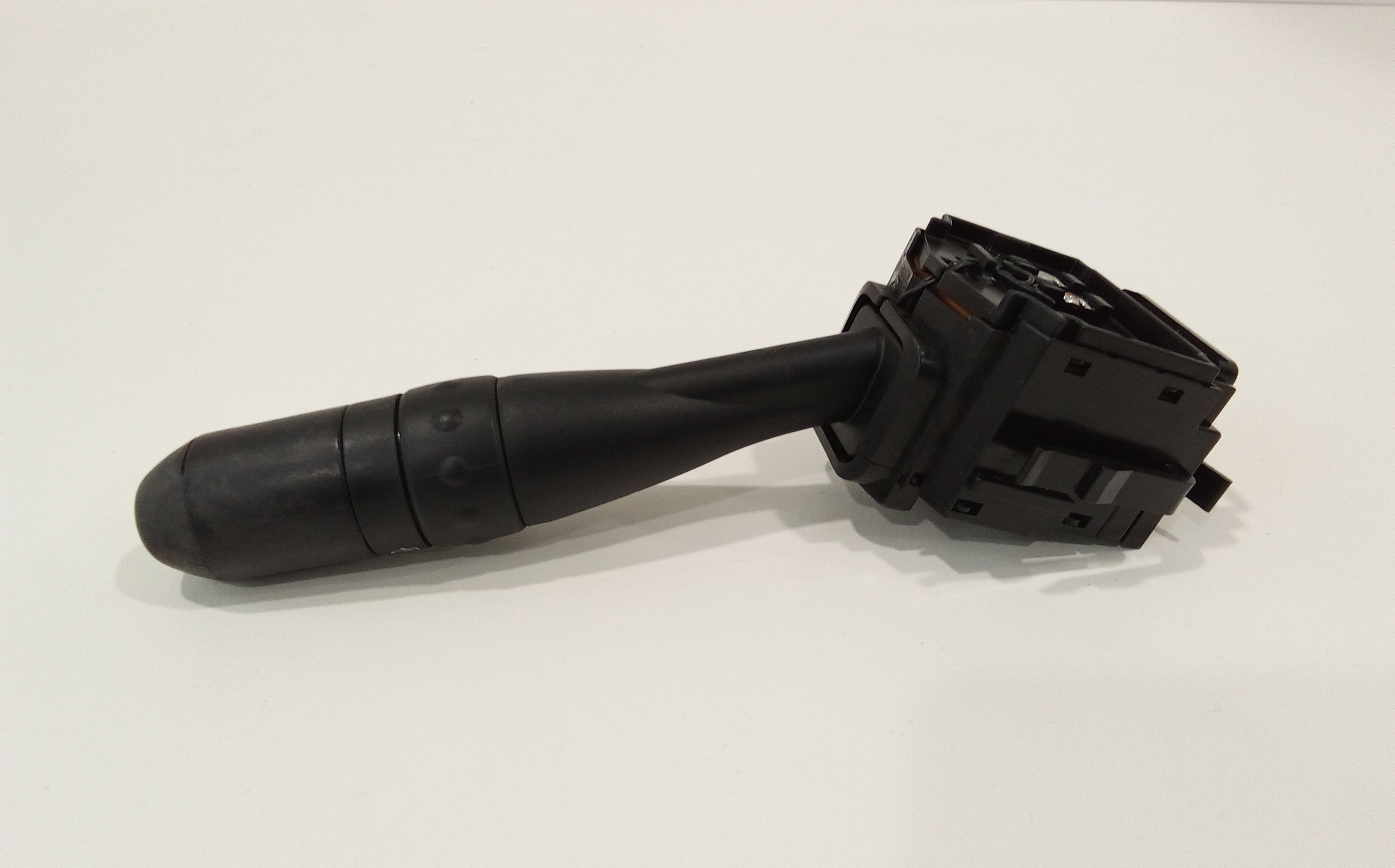 Devioluci destro per Mitsubishi Colt Serie 5p (z) (06>12) (2006 - 2012)