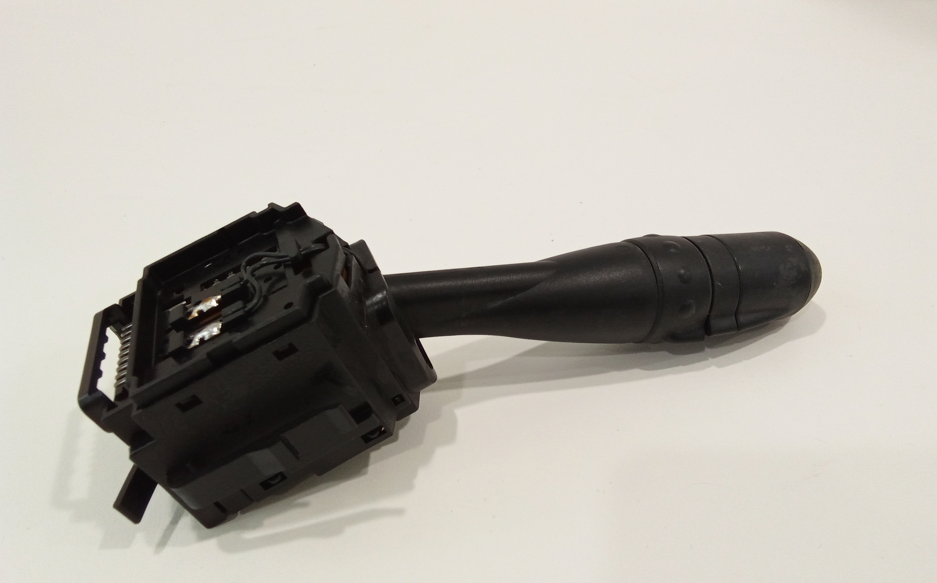 Devioluci destro per Mitsubishi Colt Serie 5p (z) (06>12) (2006 - 2012)