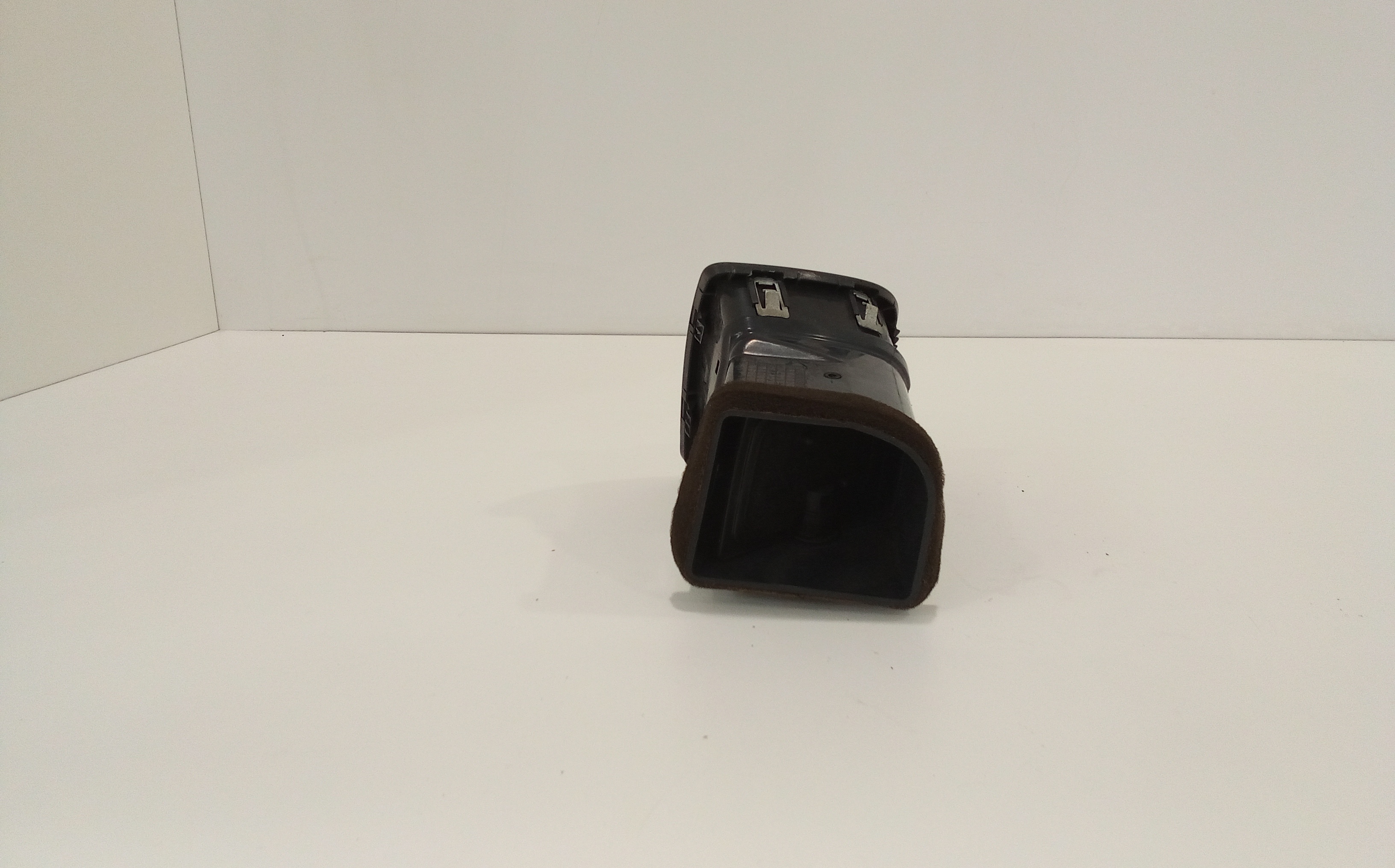 Bocchetta aria cruscotto lato guida per Kia Picanto 1 Serie (2004 - 2008)