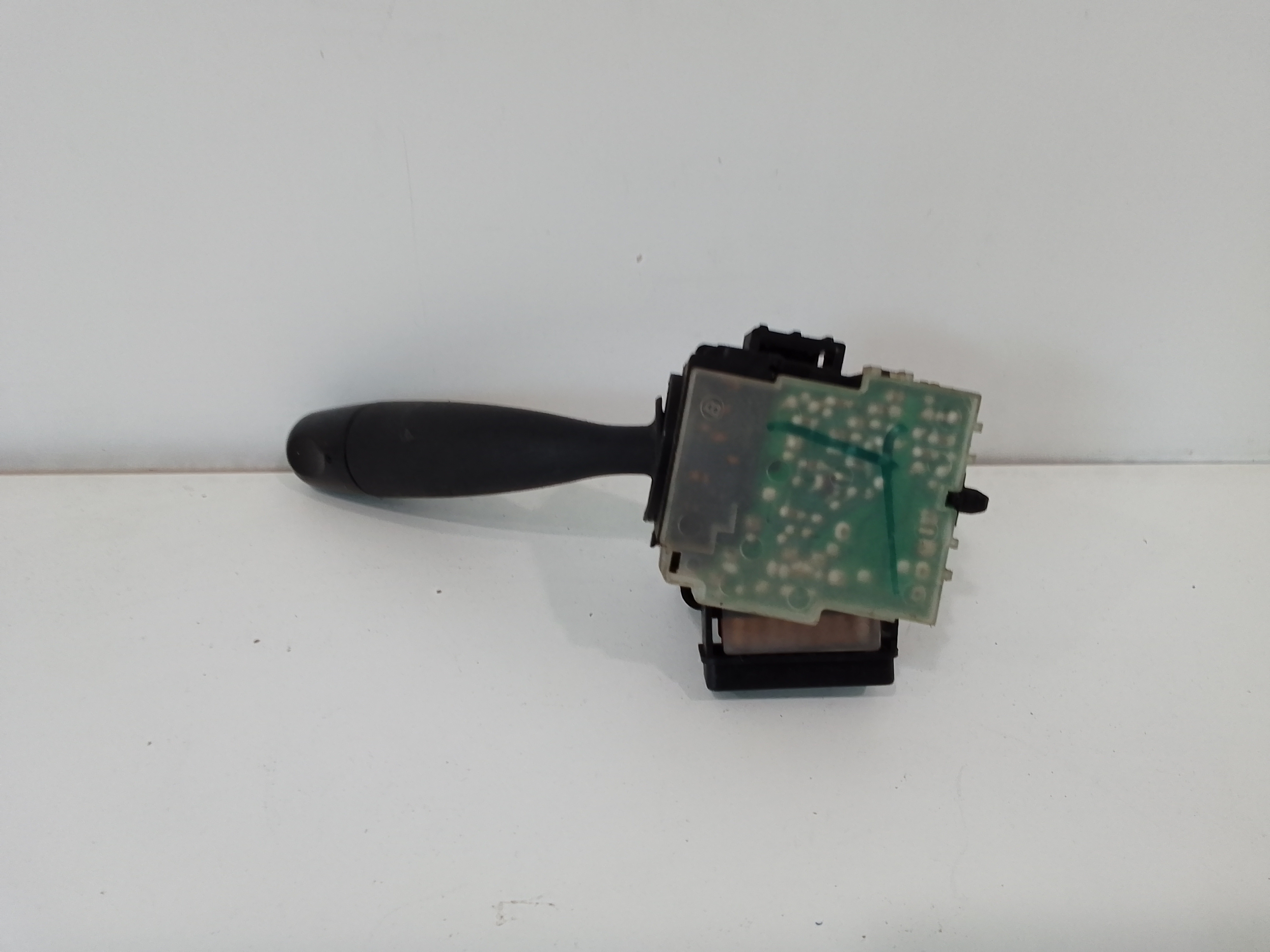 Devioluci destro per Nissan Pixo 1 Serie (2009 - 2013)