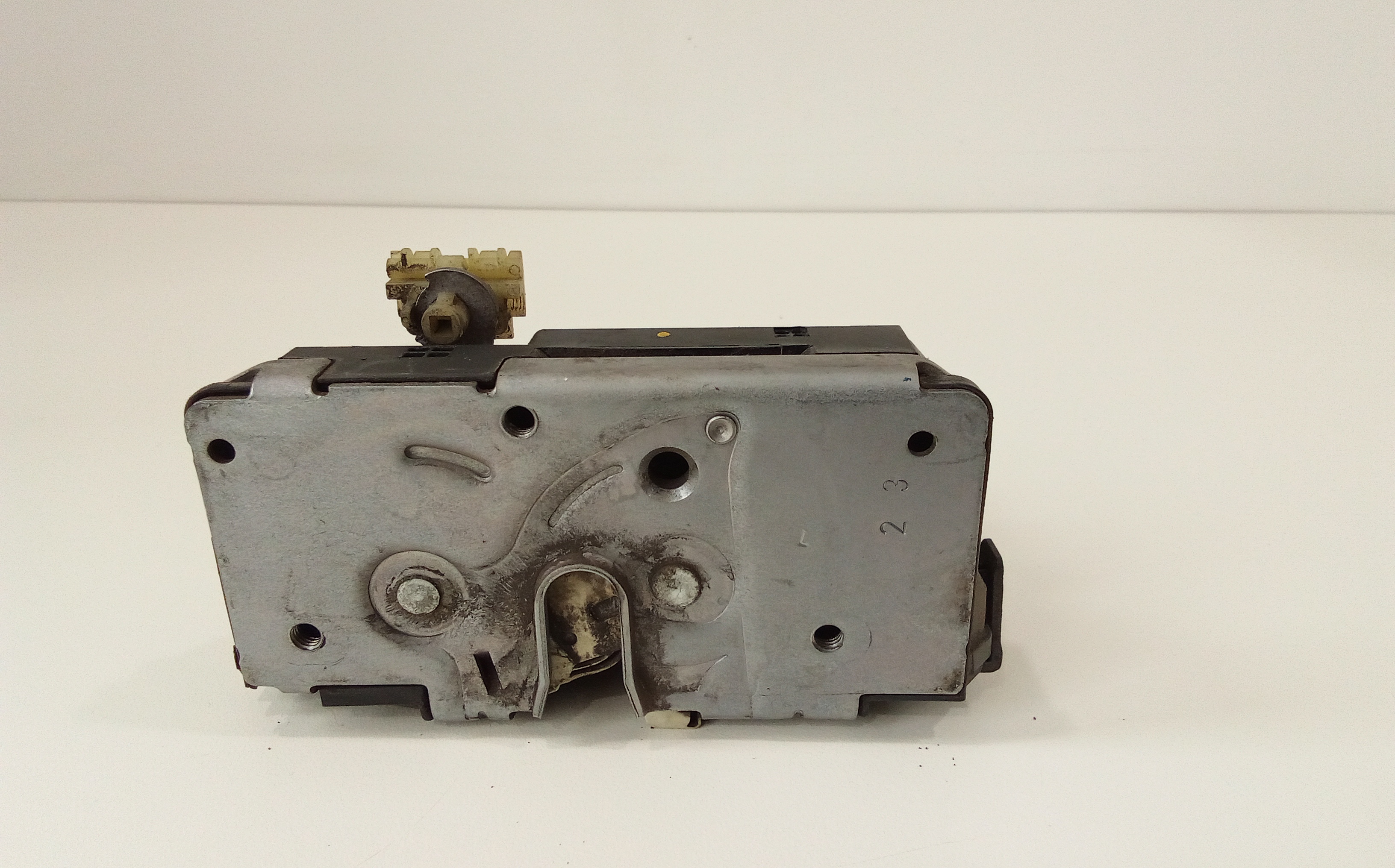 Serratura Anteriore Sinistra per Opel Corsa D 3p 1 Serie (2006 - In produzione)