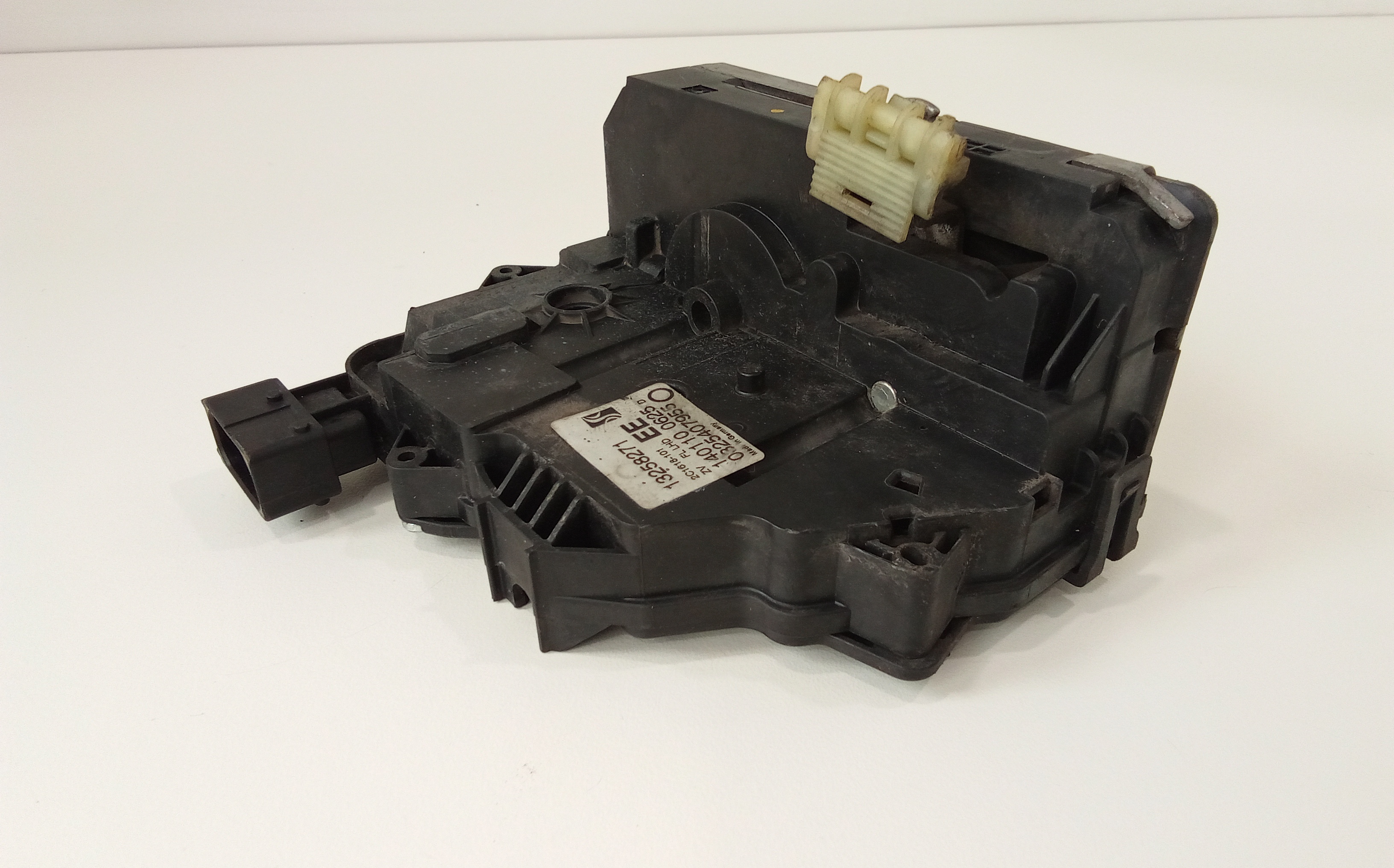 Serratura Anteriore Sinistra per Opel Corsa D 3p 1 Serie (2006 - In produzione)