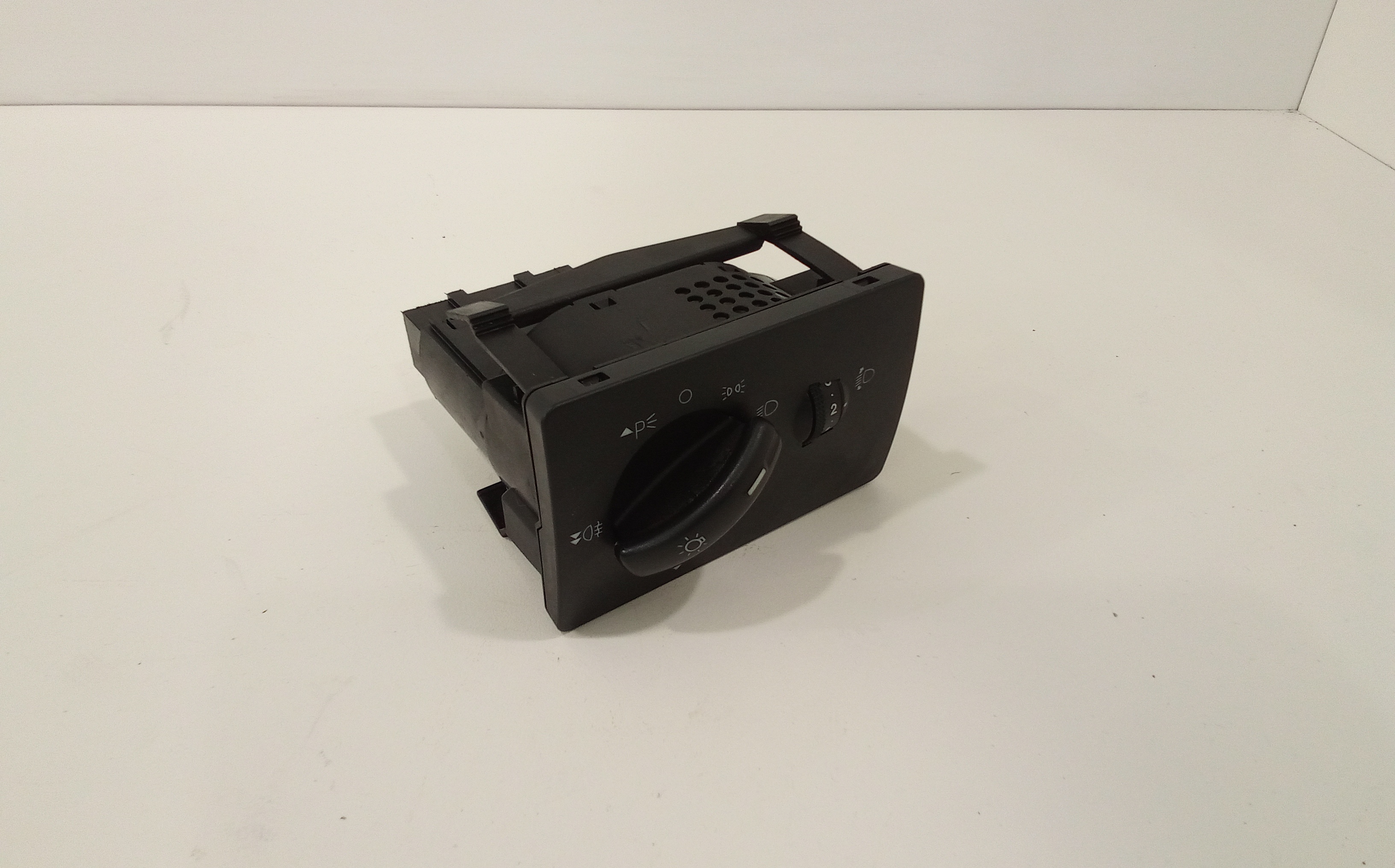 Interruttore comando luci per Ford Focus Berlina 3 Serie (2004 - 2008)