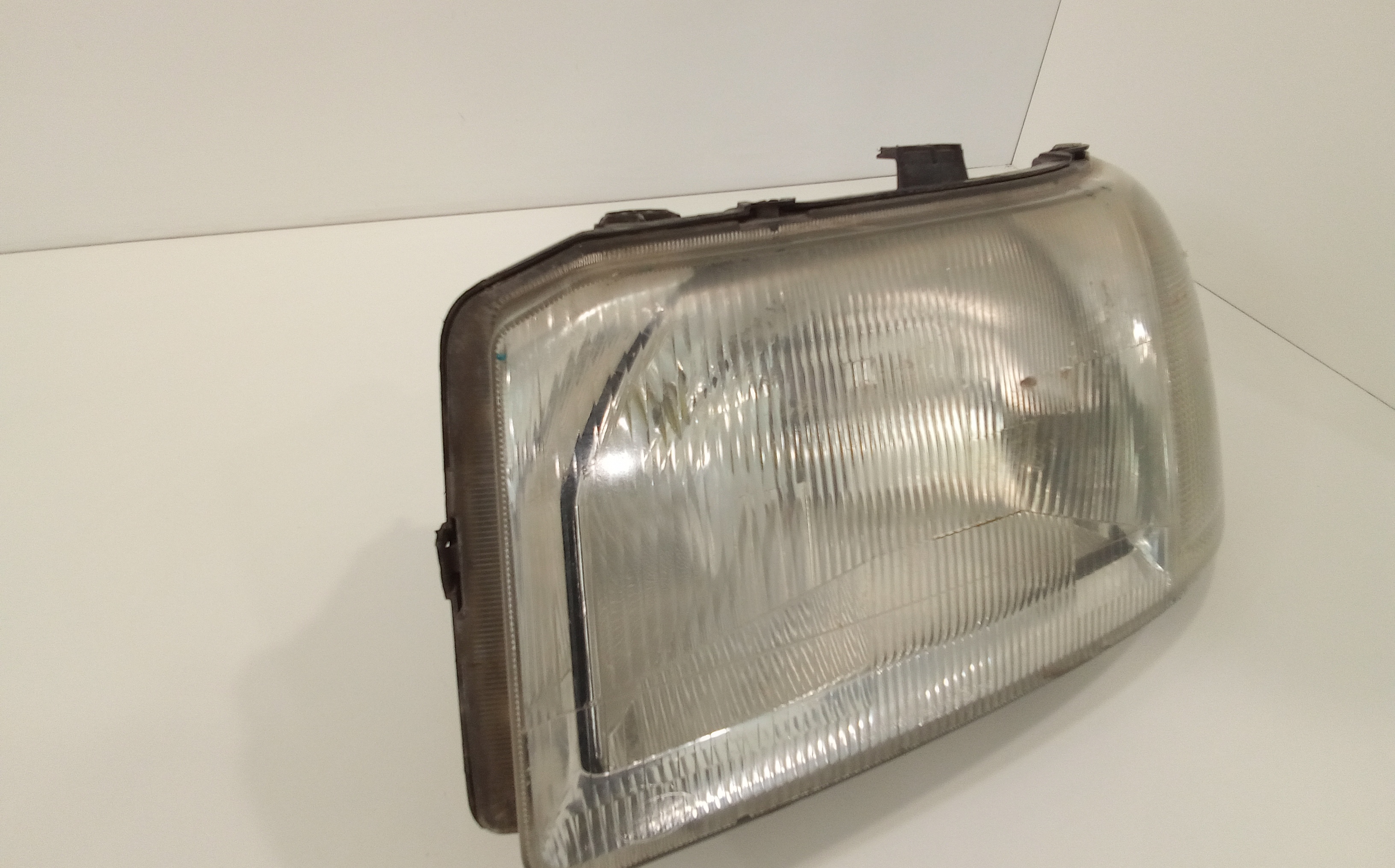 Faro anteriore Sinistro Guida per Volkswagen Transporter T4 2 Serie (1996 - 2003)