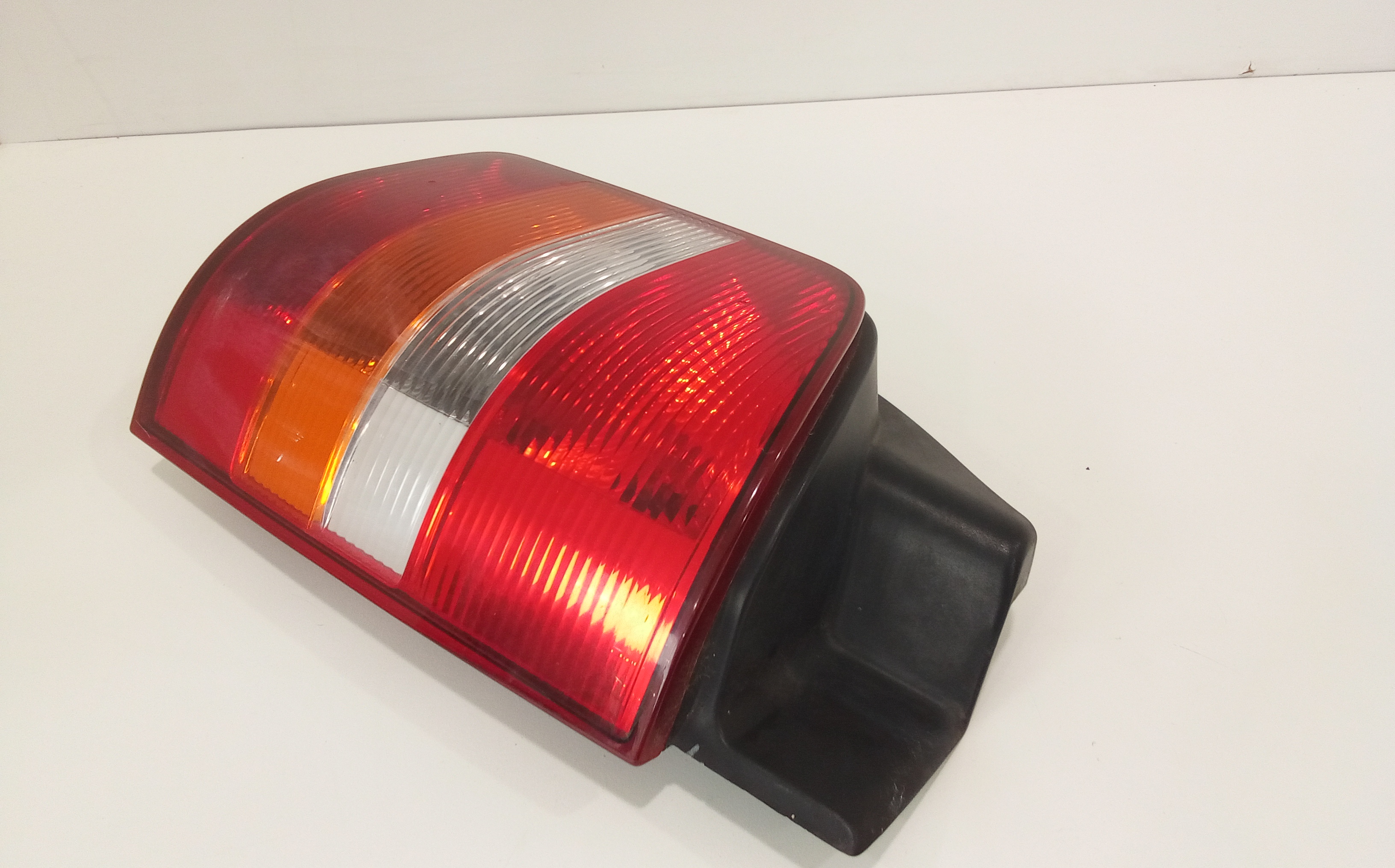 Stop fanale posteriore Destro Passeggero per Volkswagen Transporter T5 Serie  (03>09) (2003 - 2009)