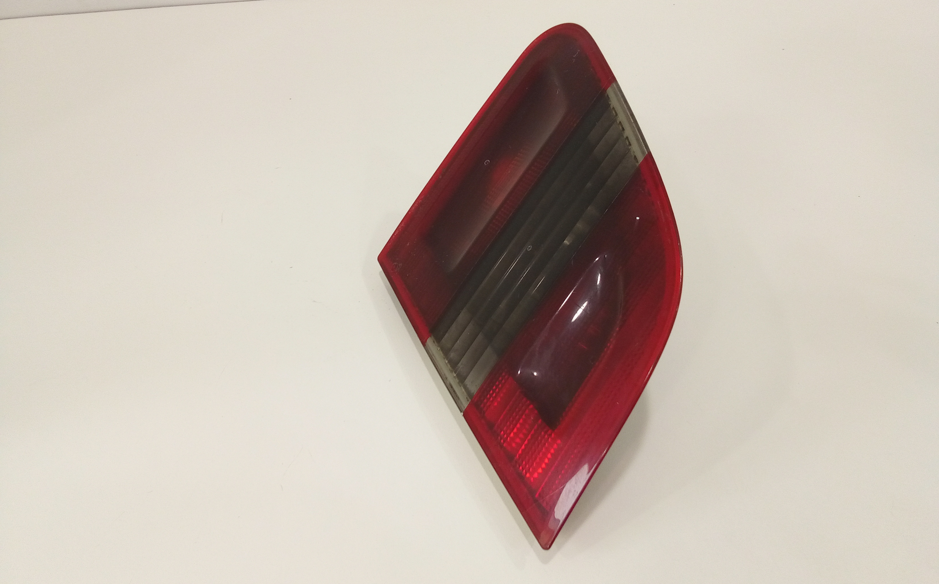 Stop Posteriore Destro Integrato nel Portello per Mercedes Classe B W245 1 Serie (2005 - 2011)