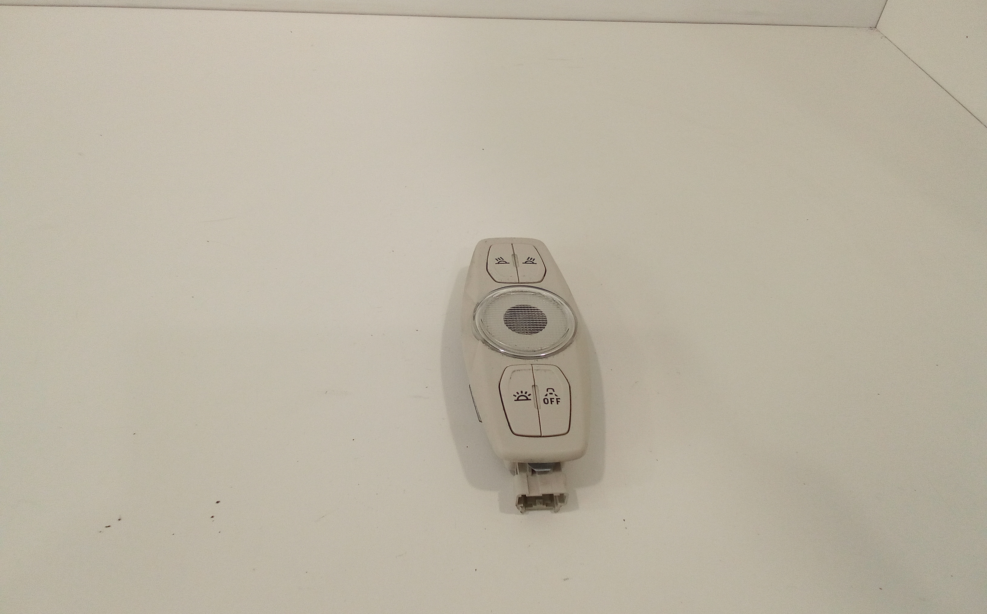 Plafoniera per Ford Focus S. Wagon 5 Serie (2011 - 2014)