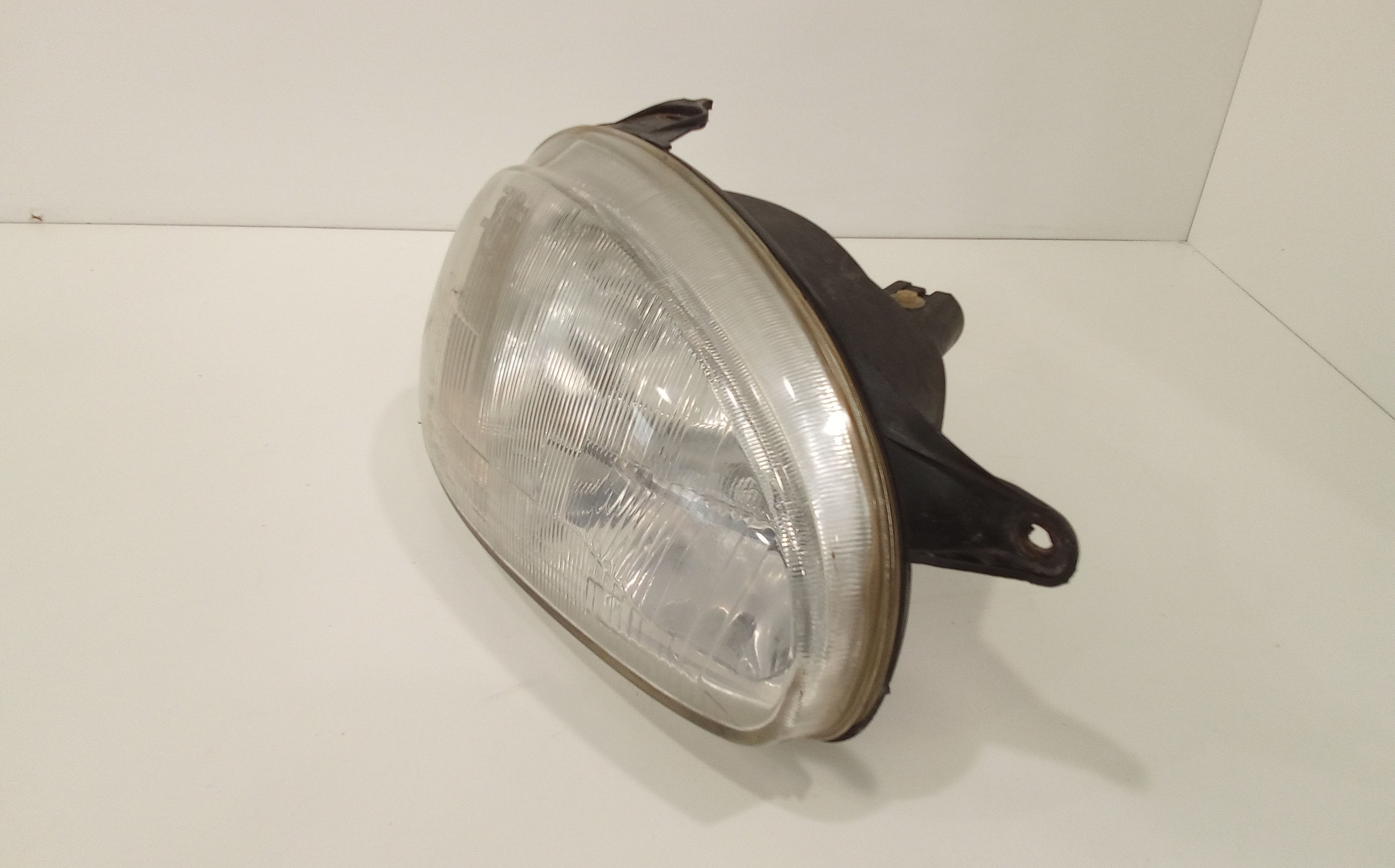 Faro anteriore Destro Passeggero per Nissan Micra 3 Serie (2000 - 2003)