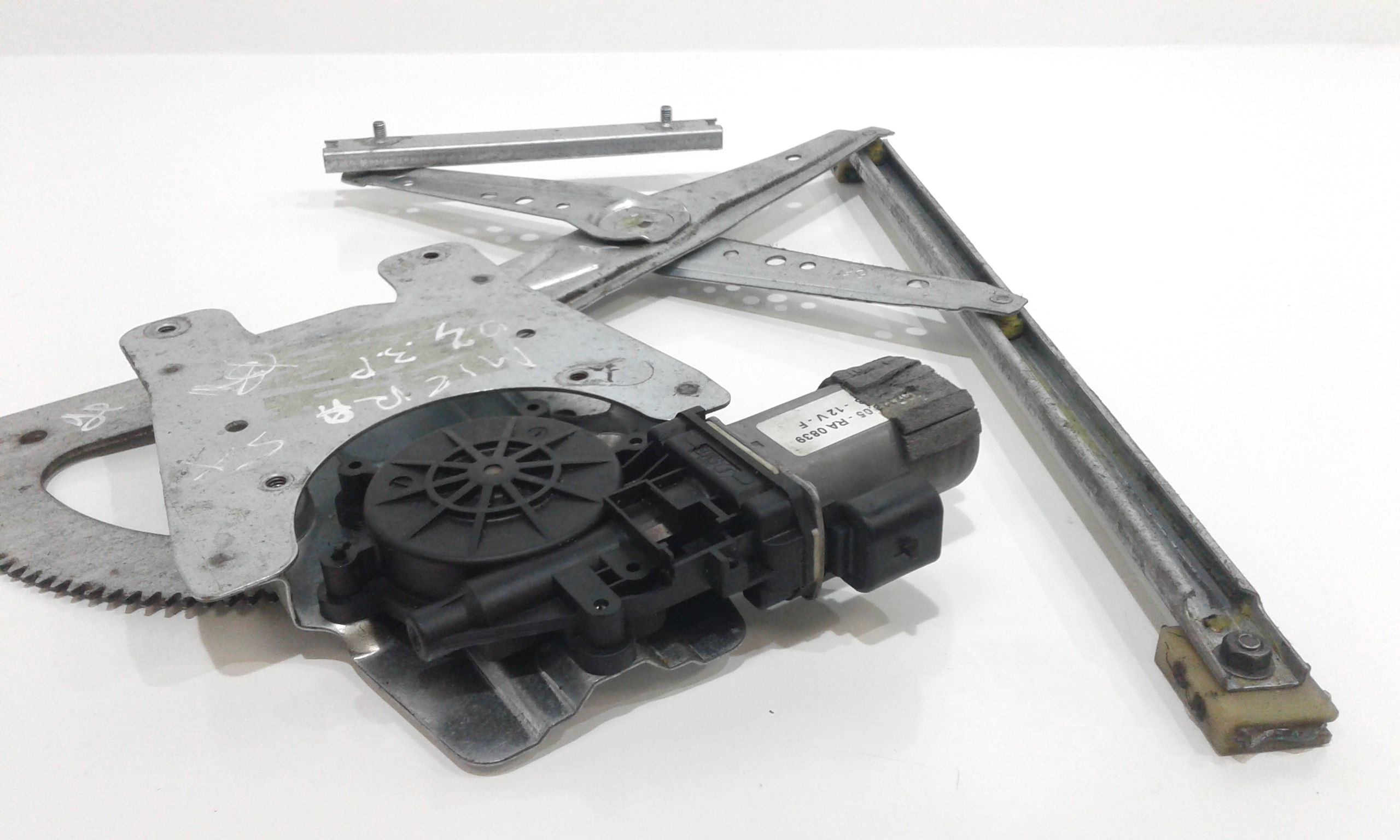 Cremagliera anteriore sinistra Guida NISSAN Micra 4 Serie