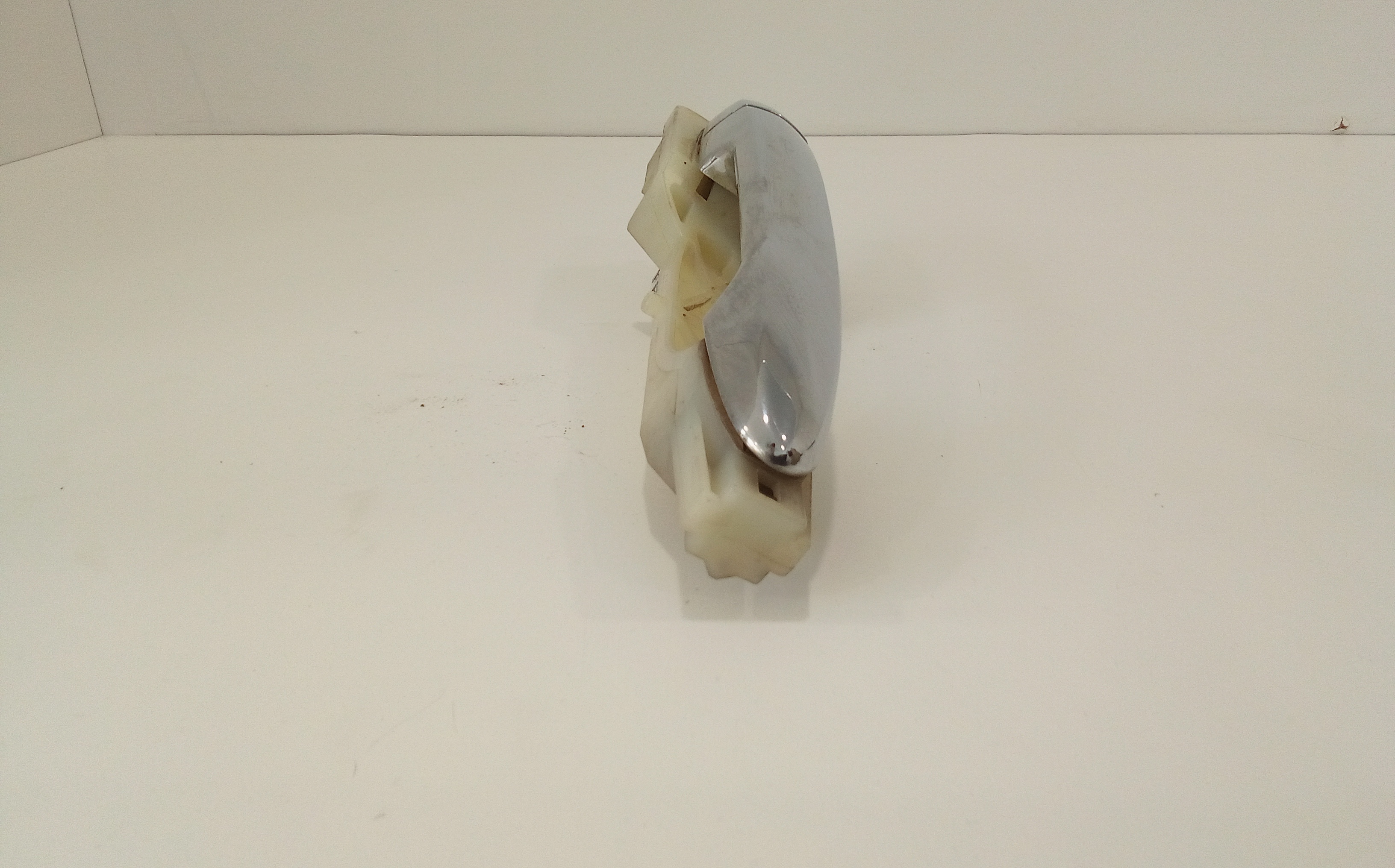 Maniglia esterna Anteriore Destra per Kia Carens 2 Serie (2006 - In produzione)