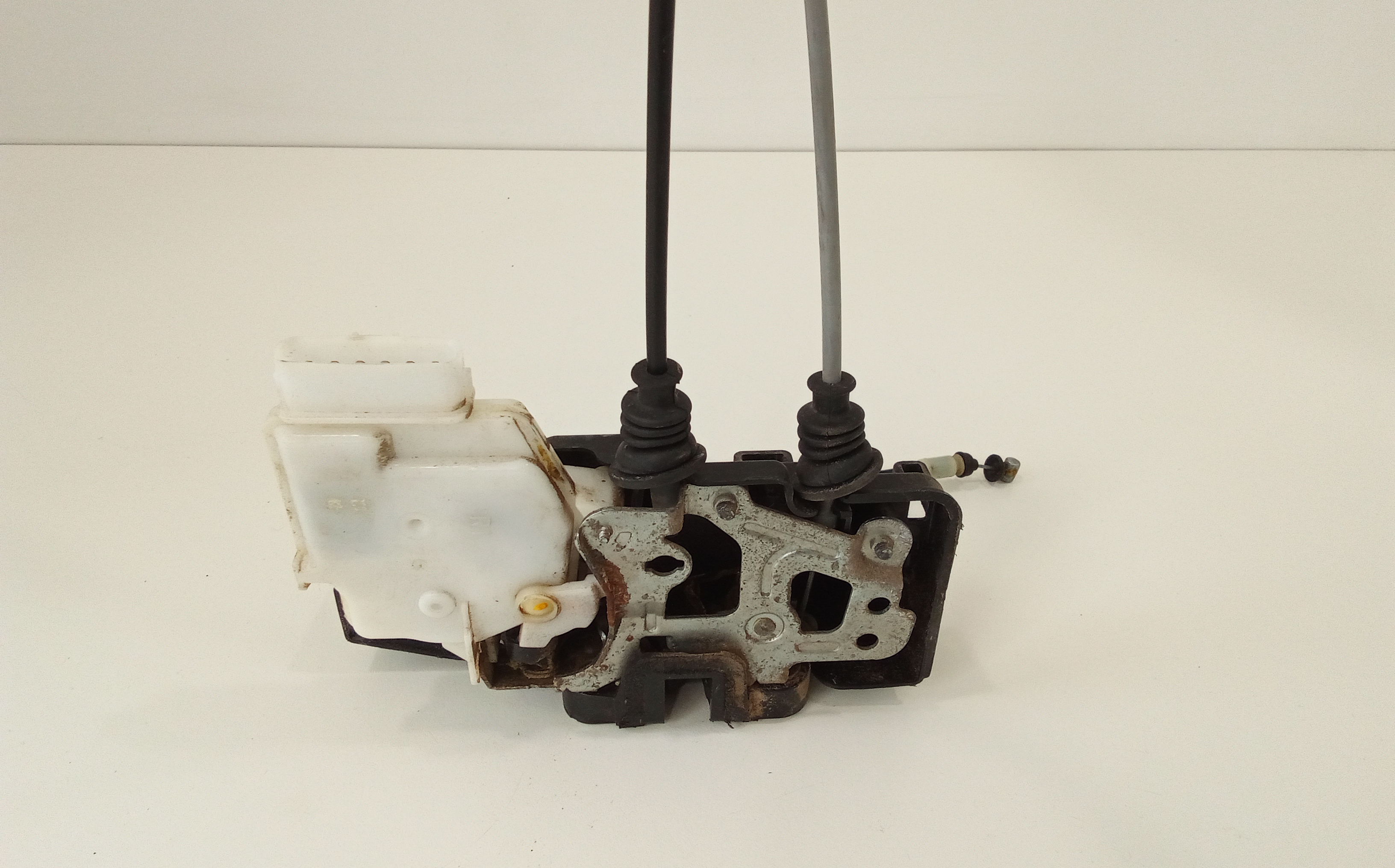 Serratura Anteriore Destra per Kia Carens 2 Serie (2006 - In produzione)