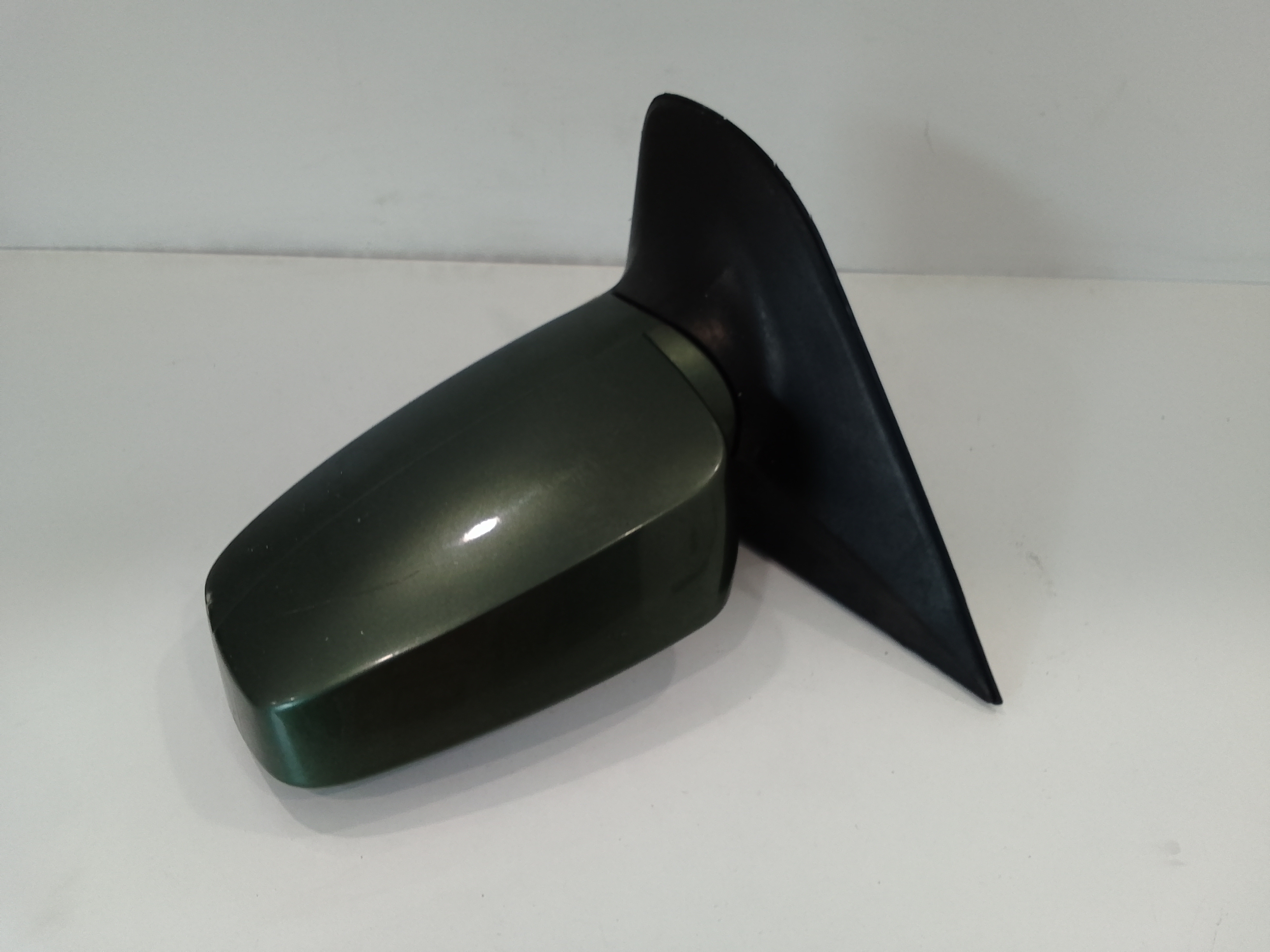 Specchietto SX per Kia Sorento 1 Serie (2002 - 2006)