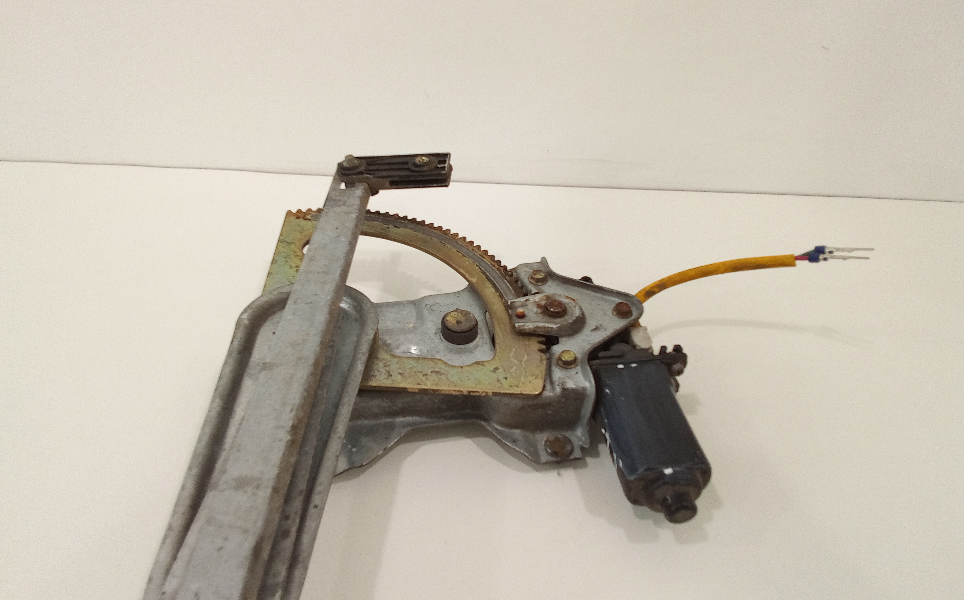 Cremagliera anteriore sinistra Guida per Kia Sorento 1 Serie (2002 - 2006)