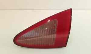 Stop Posteriore Destro Integrato nel Portello per Alfa Romeo 147 Serie (937) (00>05<) (2000 - 2005)