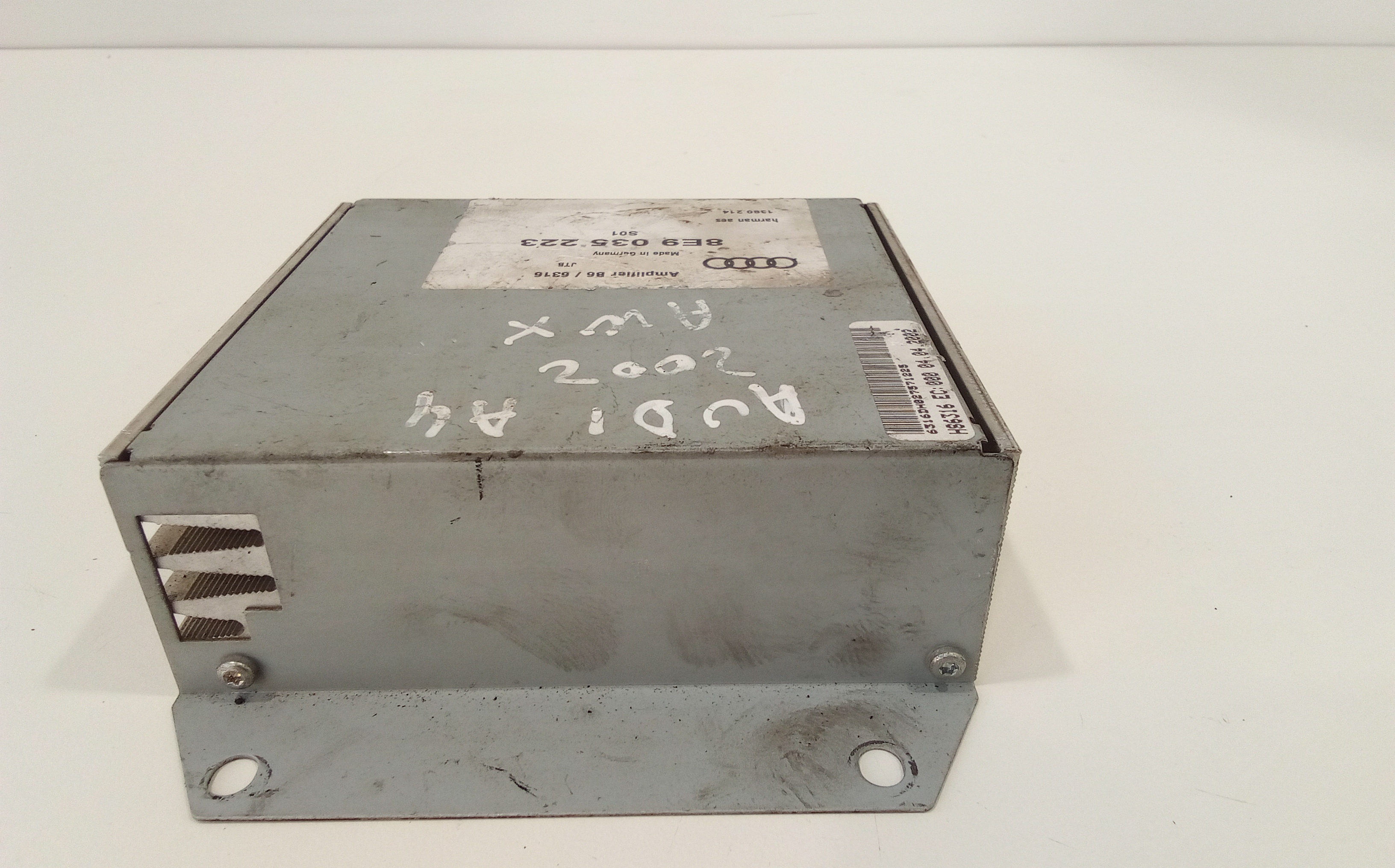 Amplificatore autoradio per Audi A4 Berlina (8e) (00>04) (2000 - 2004)