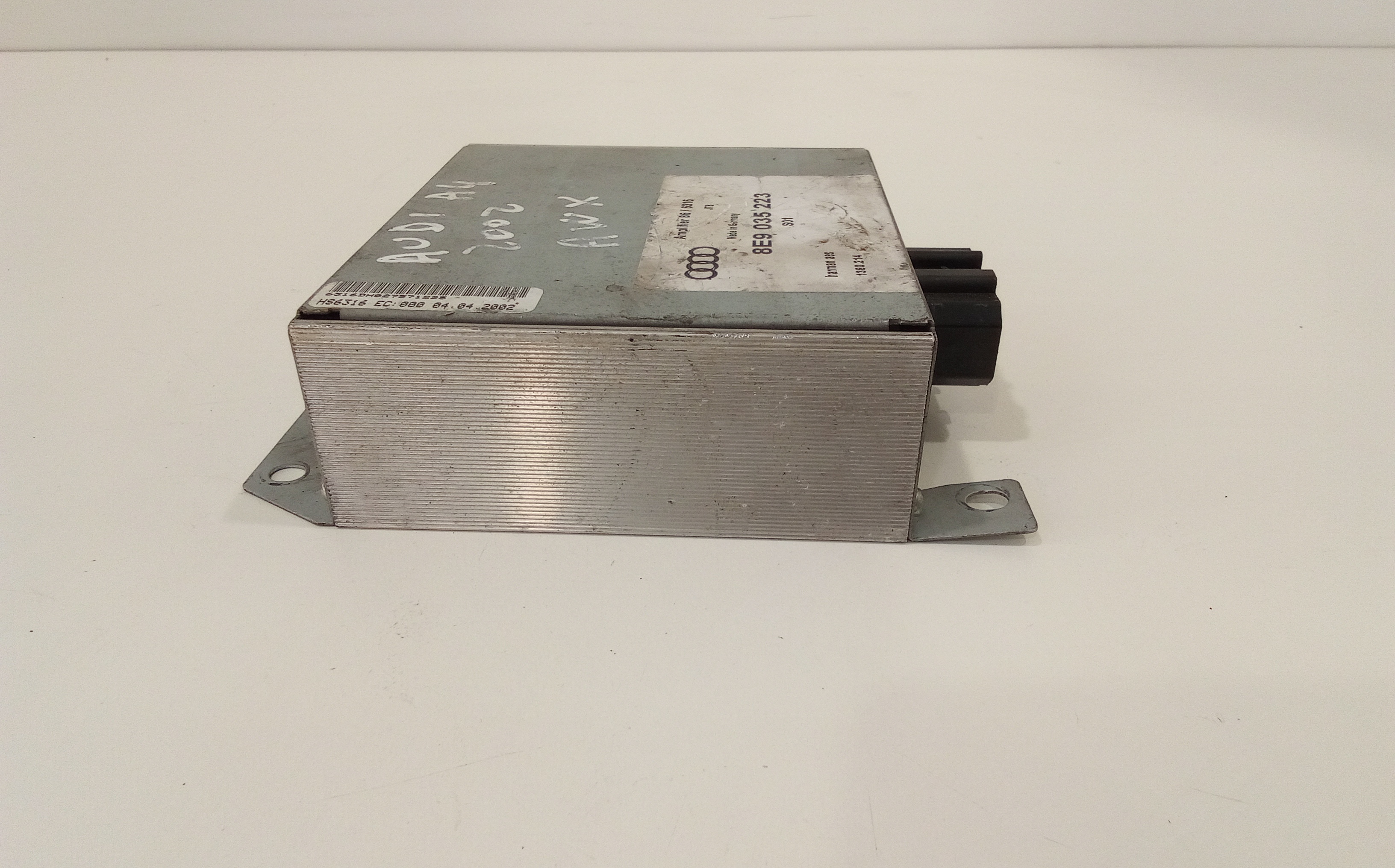 Amplificatore autoradio per Audi A4 Berlina (8e) (00>04) (2000 - 2004)